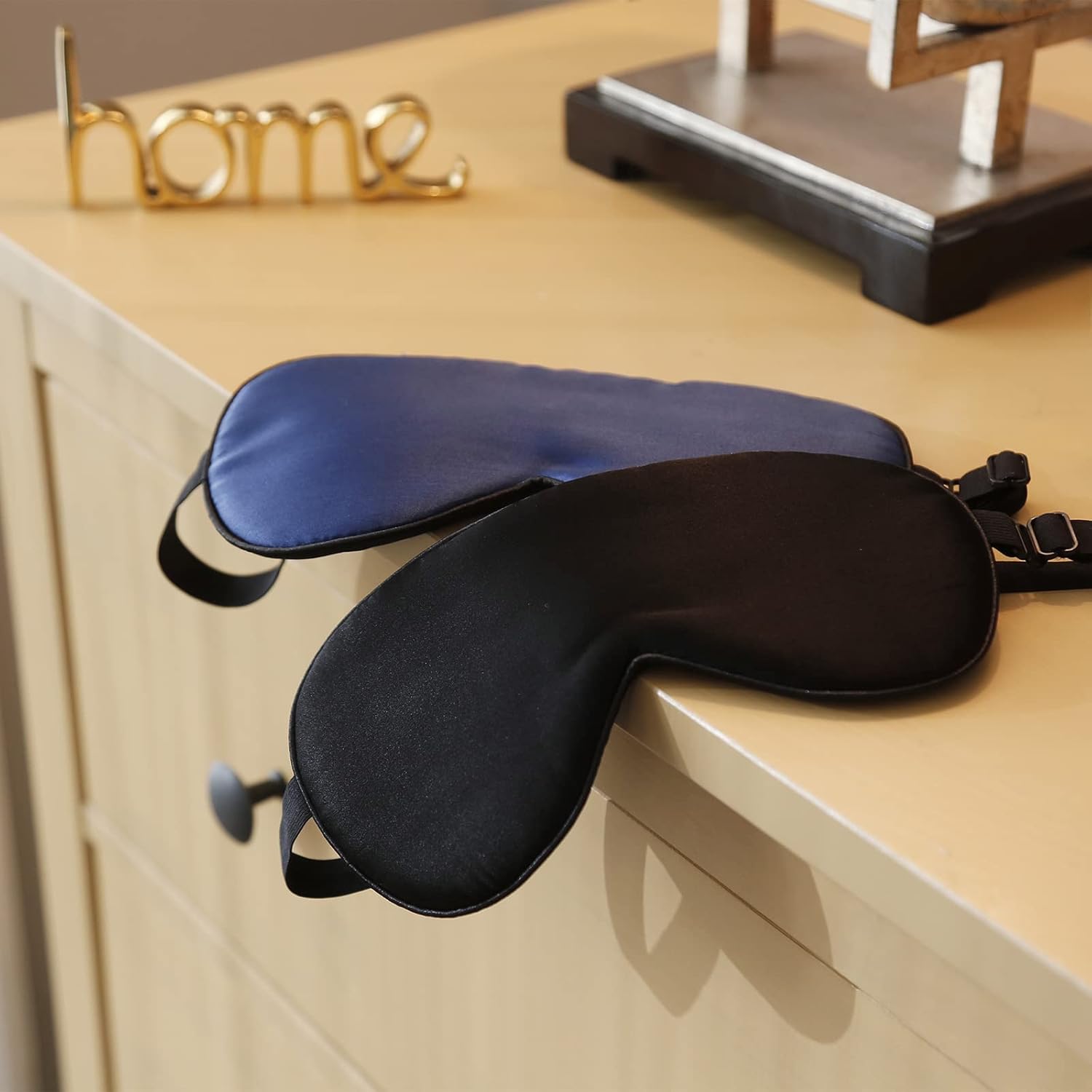 Schlafmaske aus 100 % Maulbeerseide mit Reisetasche. Beidseitig echte 19 Momme Seide, verstellbare Augenmaske für Frauen, grün geblümt – Bild 8