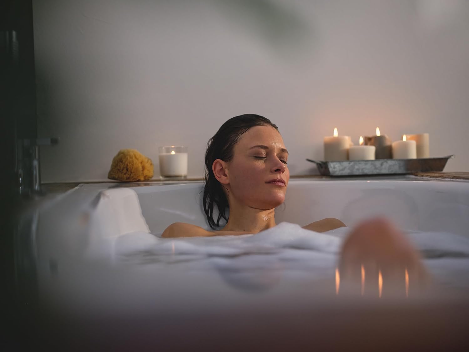 Kneipp Wellness Badekollektion Geschenkset mit 5 beliebten Badeölen von Kneipp – Für einen Moment voller Entspannung und Wohlbefinden – 5 x 20 ml – Testgrößen zum Kennenlernen – Bild 4