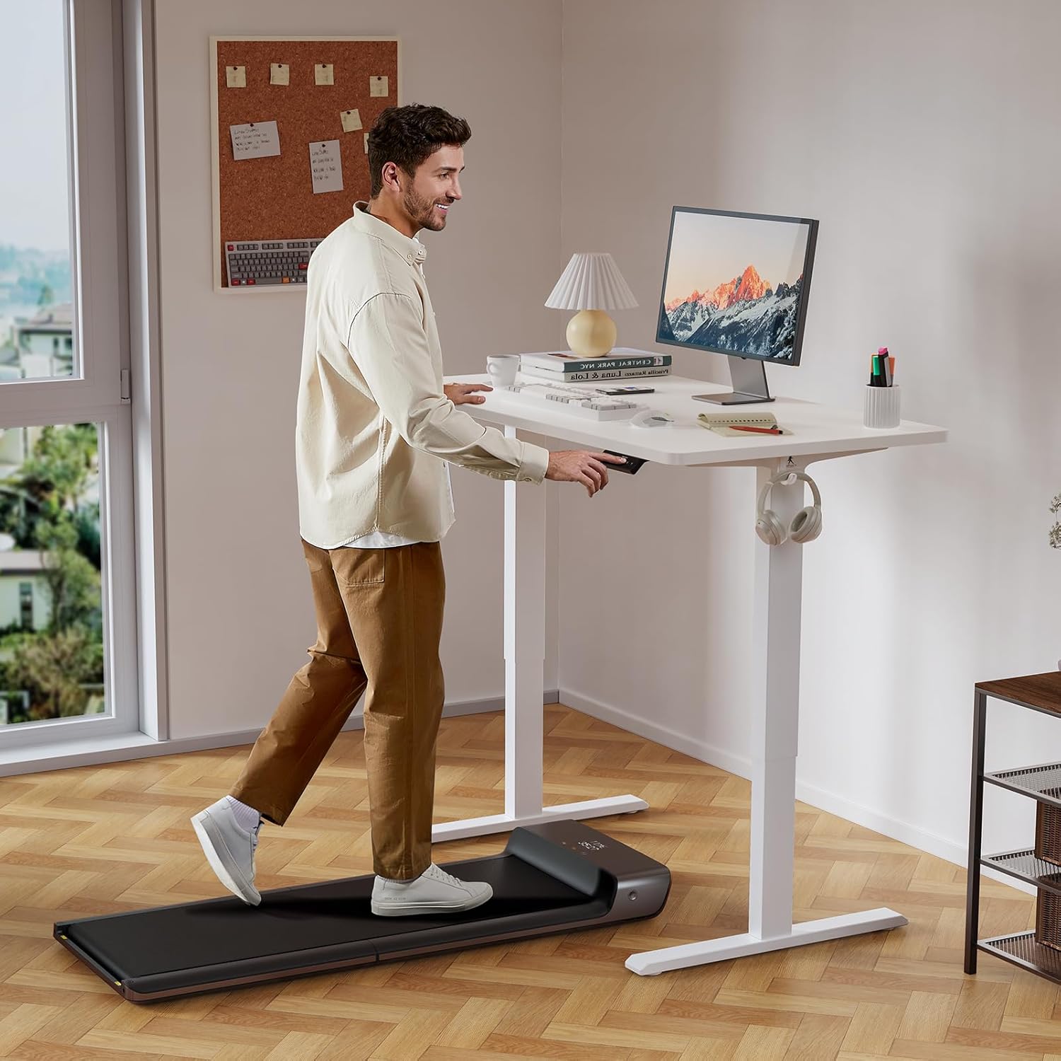 WALKINGDESK Höhenverstellbarer Schreibtisch, elektrisch 120 x 60 cm, Computertisch, Stehsitztisch, höhenverstellbar mit 4 Memory-Funktionen, Stehpult mit 2 Haken für Büro, Verbindungsplatte, weiß – Bild 2