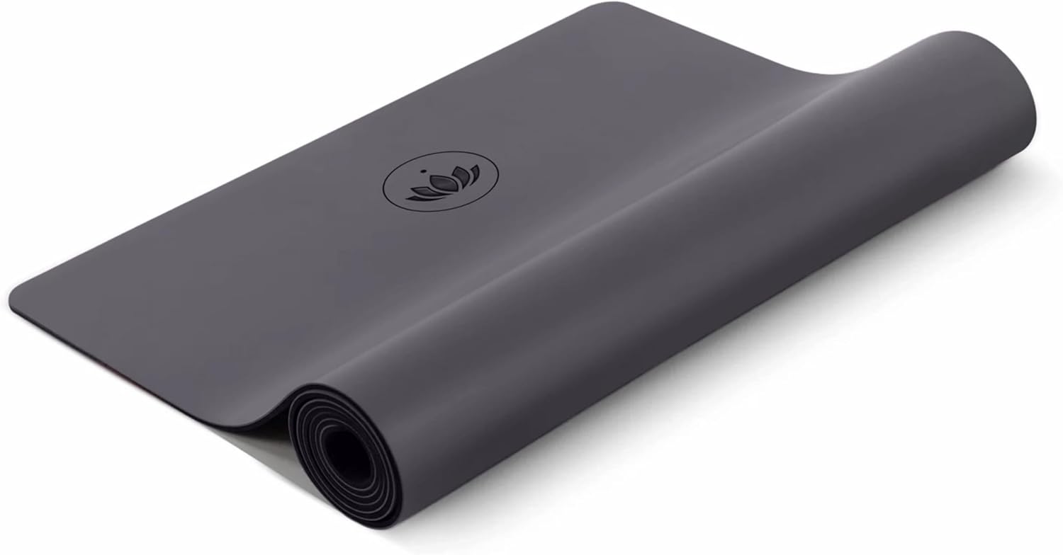 Lotuscrafts Yogamatte Pure – extrem rutschfeste PU-Oberfläche – ökologisch aus Naturkautschuk – professionelle Yogamatte ideal für Hot Yoga und Ashtanga Yoga – extra breit (183 x 66 x 0,4 cm)