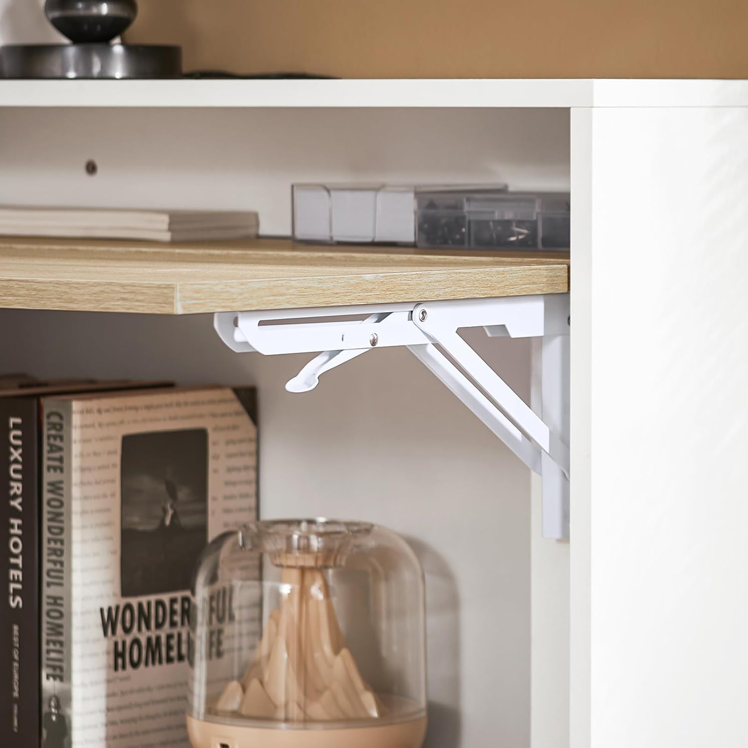 SoBuy FWT104-WN Schreibtisch mit klappbarer Arbeitsfläche, kompakter Computer- und Arbeitstisch, platzsparender Tisch für Heimbüro und Büro, Weiß und Natur, 70 x 57 x 85 cm – Bild 7
