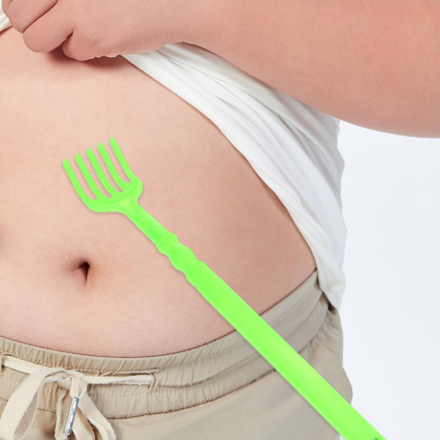 Massage Schuhanzieher und Rückenkratzer Ausziehbar Manueller Körperkratzer mit Massagefunktion Grünes Kunststoff Material Praktisches Wellness und Entspannungsgerät für – Bild 6