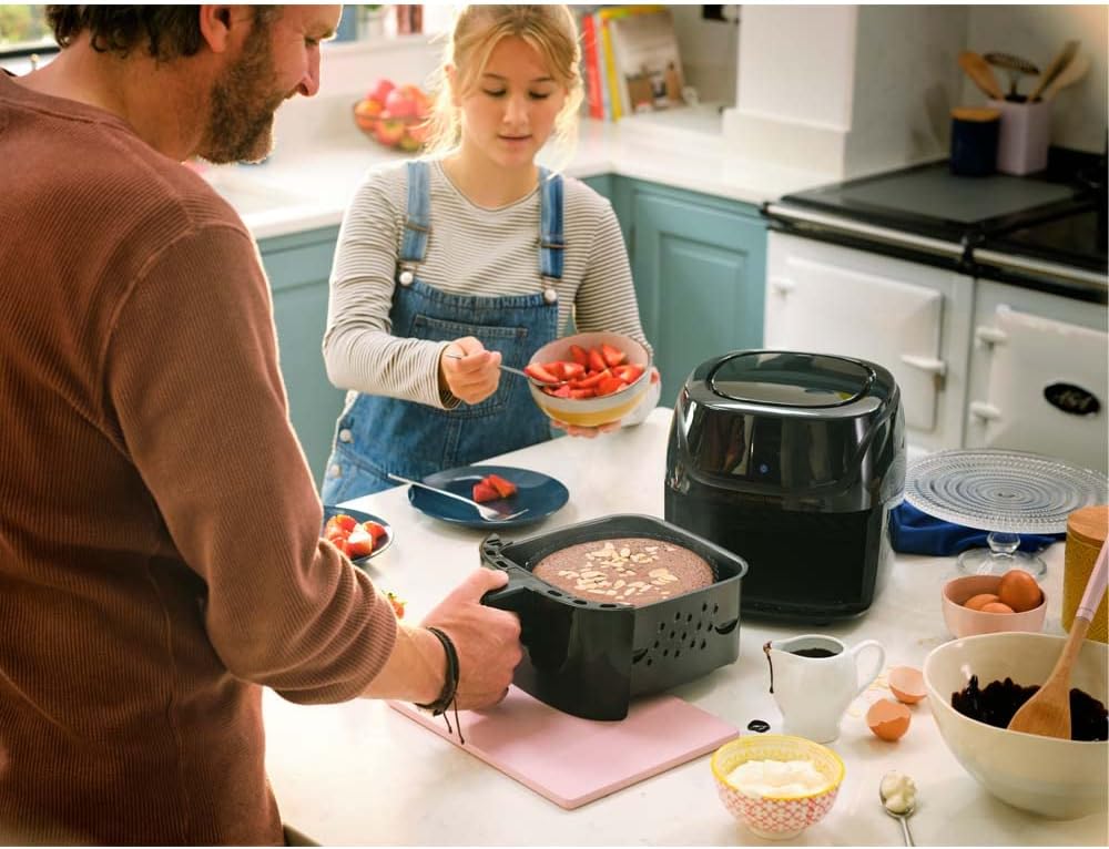 Russell Hobbs SatisFry 27170-56 Heißluftfritteuse XXL, 8 l, Rapid AirFryer, kompaktes Gehäuse, 7 Kochfunktionen, 10 Programme, spülmaschinenfest, max. 220 °C, Fritteuse ohne Öl, Grillen, Backen, Braten – Bild 8