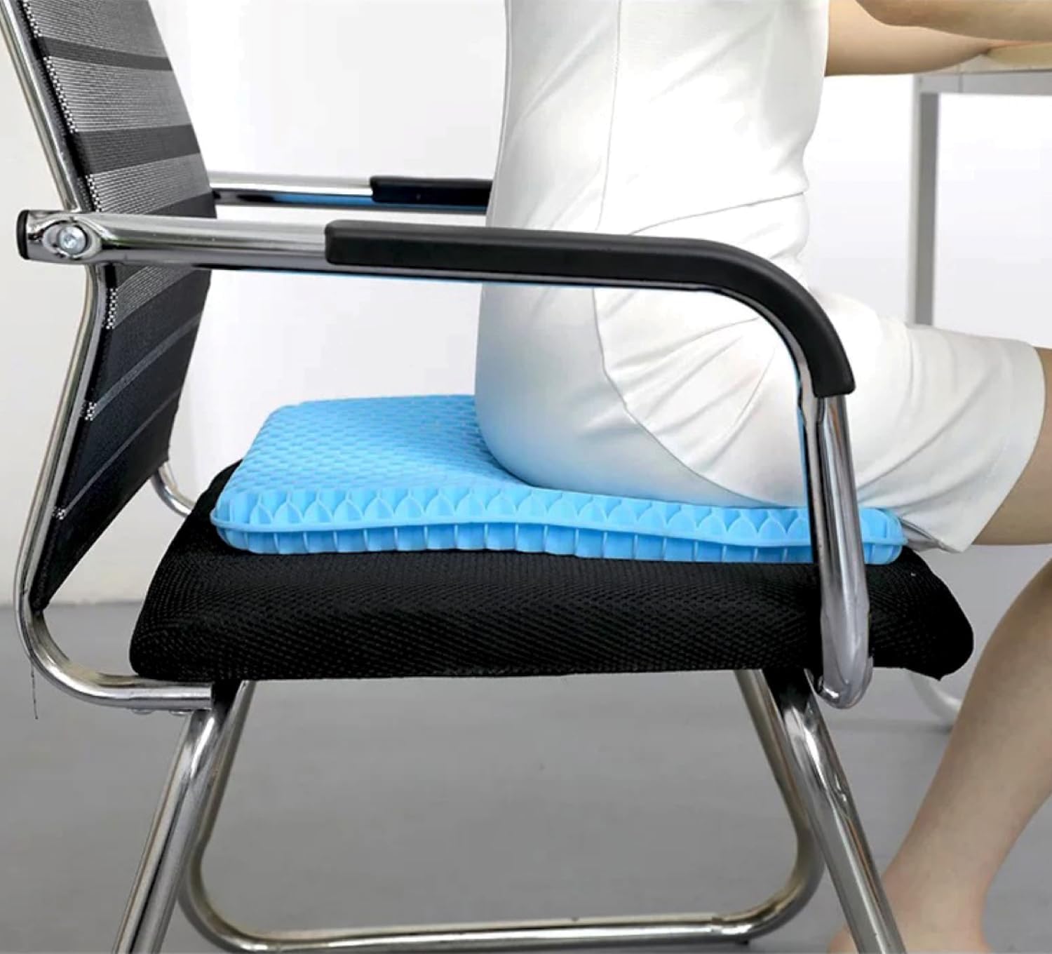 Gel-Sitzkissen, atmungsaktives Waben-Sitzkissen, orthopädisches Gelkissen für Zuhause, Büro, Auto, mit rutschfestem Stoffbezug, 42 x 37 x 3,5 cm, rechteckig – Bild 6