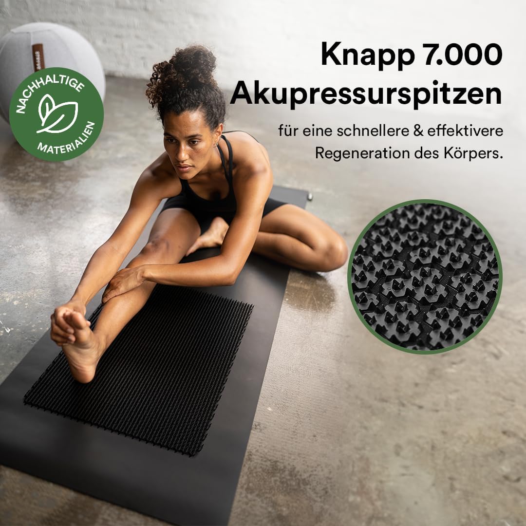 STRYVE Akupressurmatte Erholungsmatte 181 x 61 cm – Wohltuende Massagematte für eine bessere Durchblutung mit 6.800 Akupressurtipps – Gegen Schmerzen & Verspannungen – Bild 3