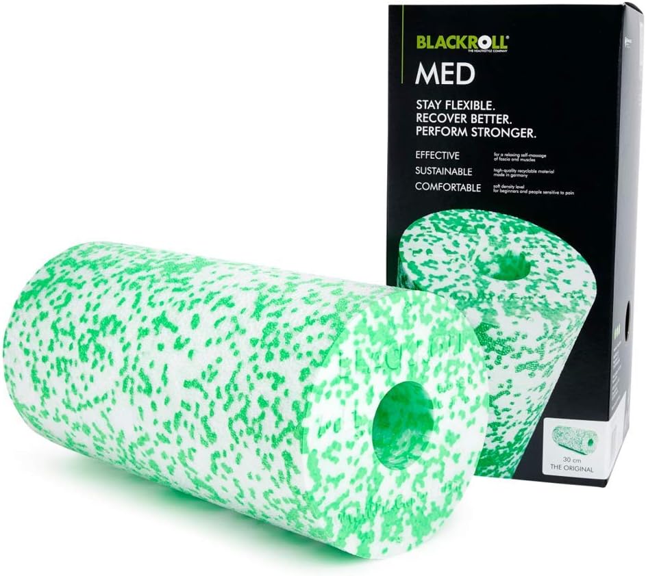 BLACKROLL® MED Faszienrolle (30 cm x 15 cm), weiche Massagerolle für schmerzempfindliche Menschen, Fitnessrolle für sanfte Massage, ideal für Zuhause, weiche Härte, hergestellt in Deutschland