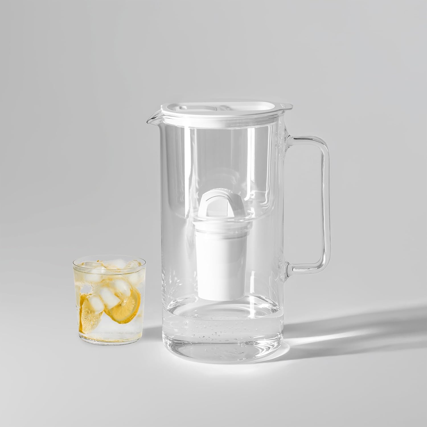 Wessper Glas-Wasserfilterkanne mit Wasserfilterkartuschen für Trinkwasser 2 L, Glaskanne mit intelligentem Filterzähler, Set inklusive 1 x Filter mit Aktivkohle weiß – Bild 6