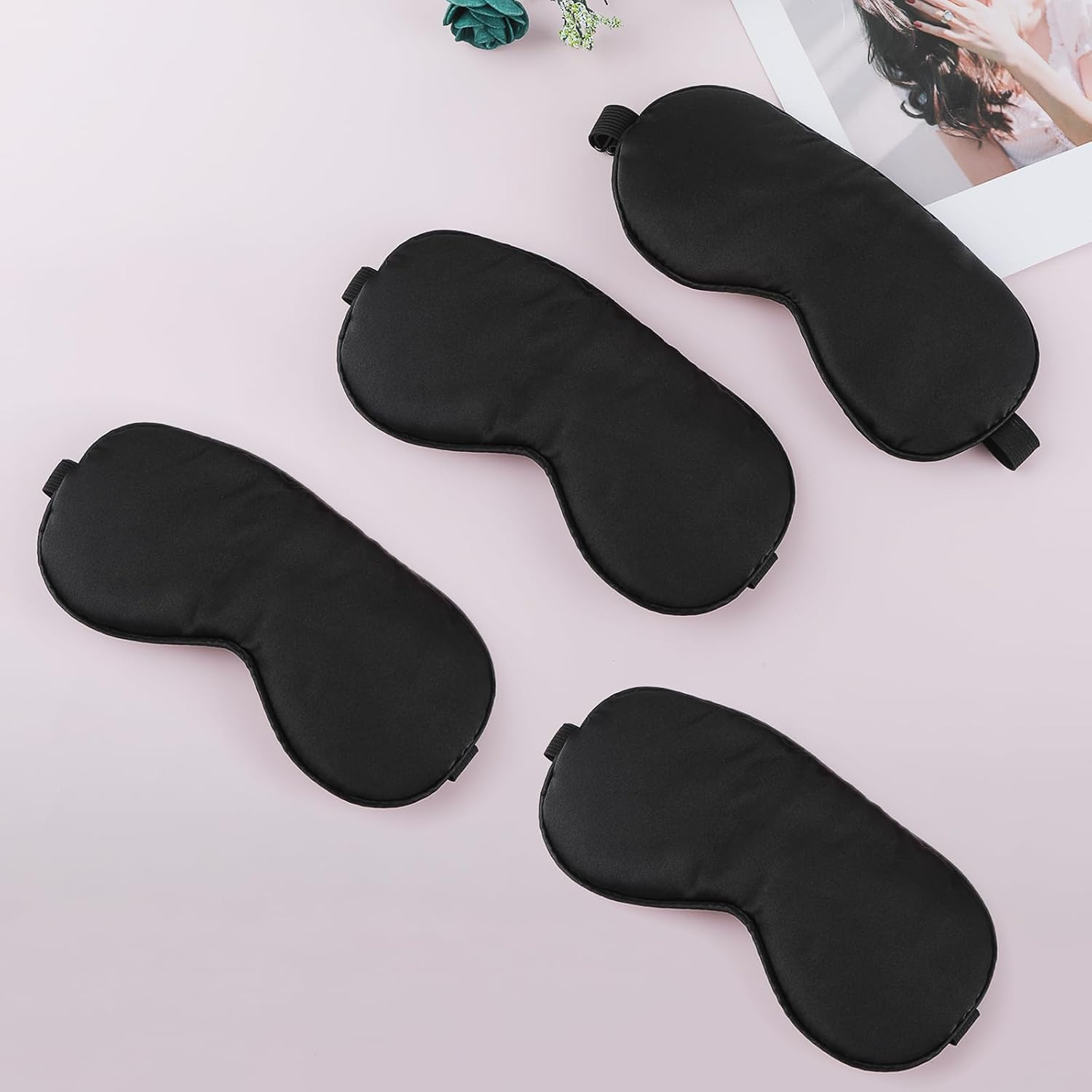 4 Stück Schlafaugenmasken für Männer und Frauen, Seidenschlafmaske, verstellbare Augenmaske mit elastischem Band, lichtblockierende Schlafaugenmaske für Yoga, Reisen (schwarz) – Bild 5