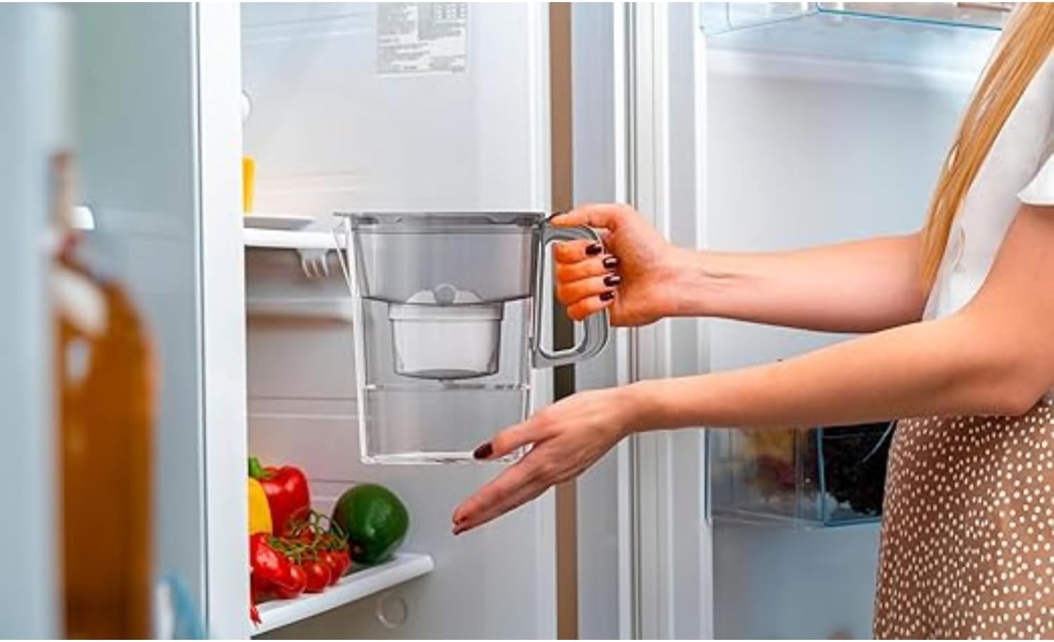 AQUAPHOR Kompakter Wasserfilterkrug mit 1 Maxfor+ Kartusche, 2,4 l, Grau, ideal für die Kühlschranktür und kleine Küchen – Bild 6
