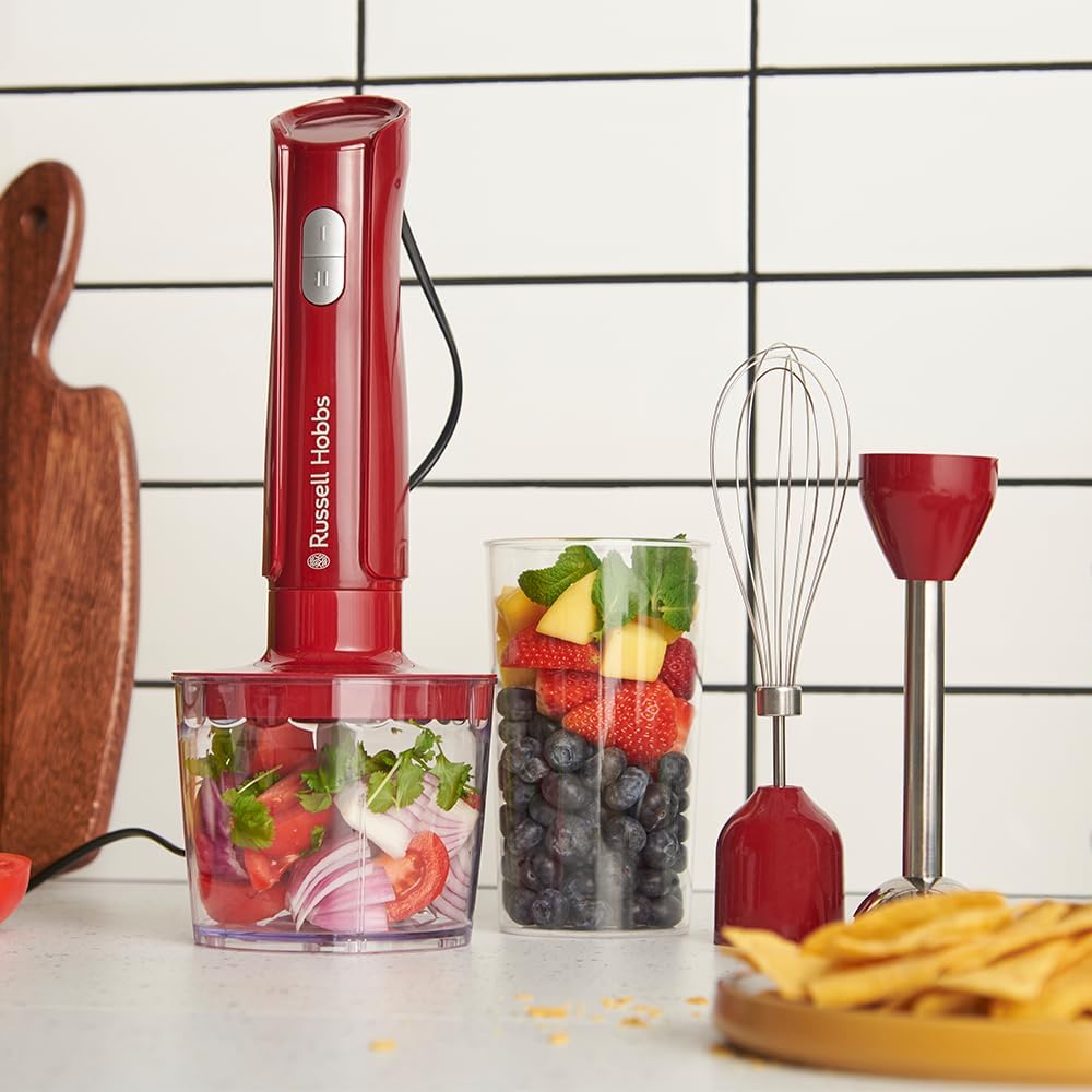 Russell Hobbs Desire Red 27142-56 Stabmixer (3-in-1: Mixer, Schneebesen & Zerkleinerer/Püreestab) (600 ml Rührbecher, spülmaschinenfestes Zubehör, Edelstahlmesser, für Smoothies, Suppen, Saucen & Dips) – Bild 3