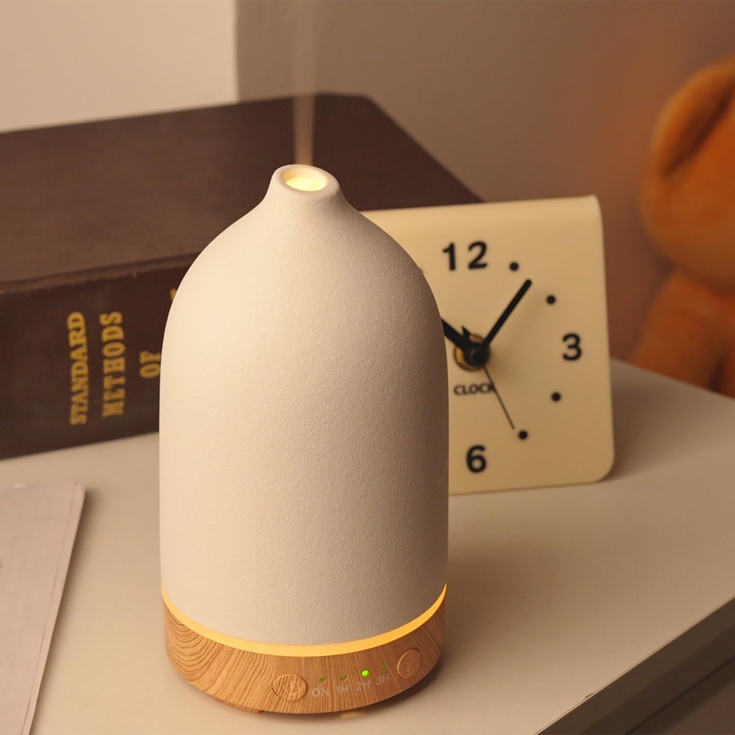 SALUBRITO Keramik-Aroma-Diffusor, weißer Diffusor für ätherische Öle, Ultraschall-Duftöl-Diffusor, Aromatherapie-Diffusor für Duftöle, BPA-frei, Geschenk für Frauen – Bild 2