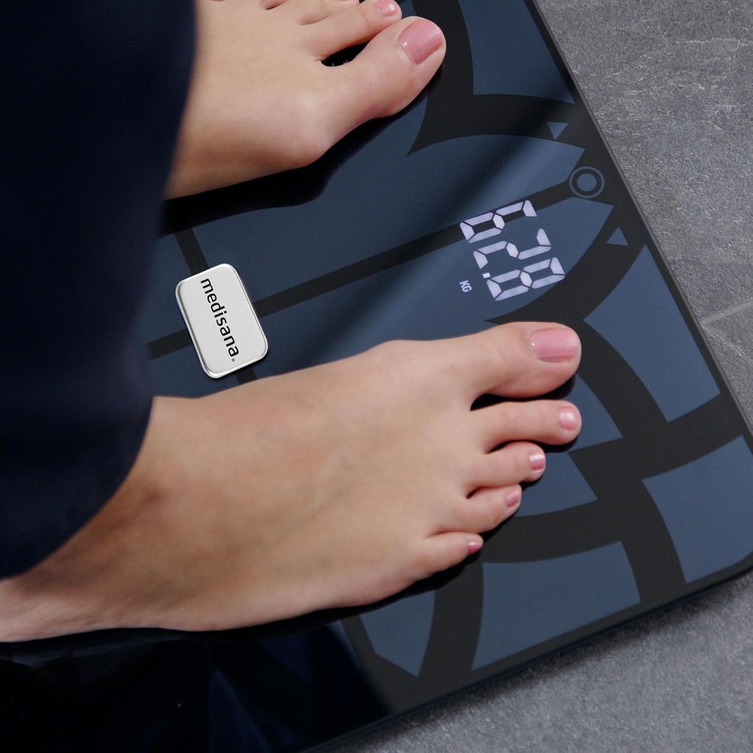 medisana BS 450 connect Digitale Personenwaage, Personenwaage, Körperfettwaage mit App, Messung von Körperfett, Körperwasser, Muskelmasse & Knochengewicht, Schwarz – Bild 3