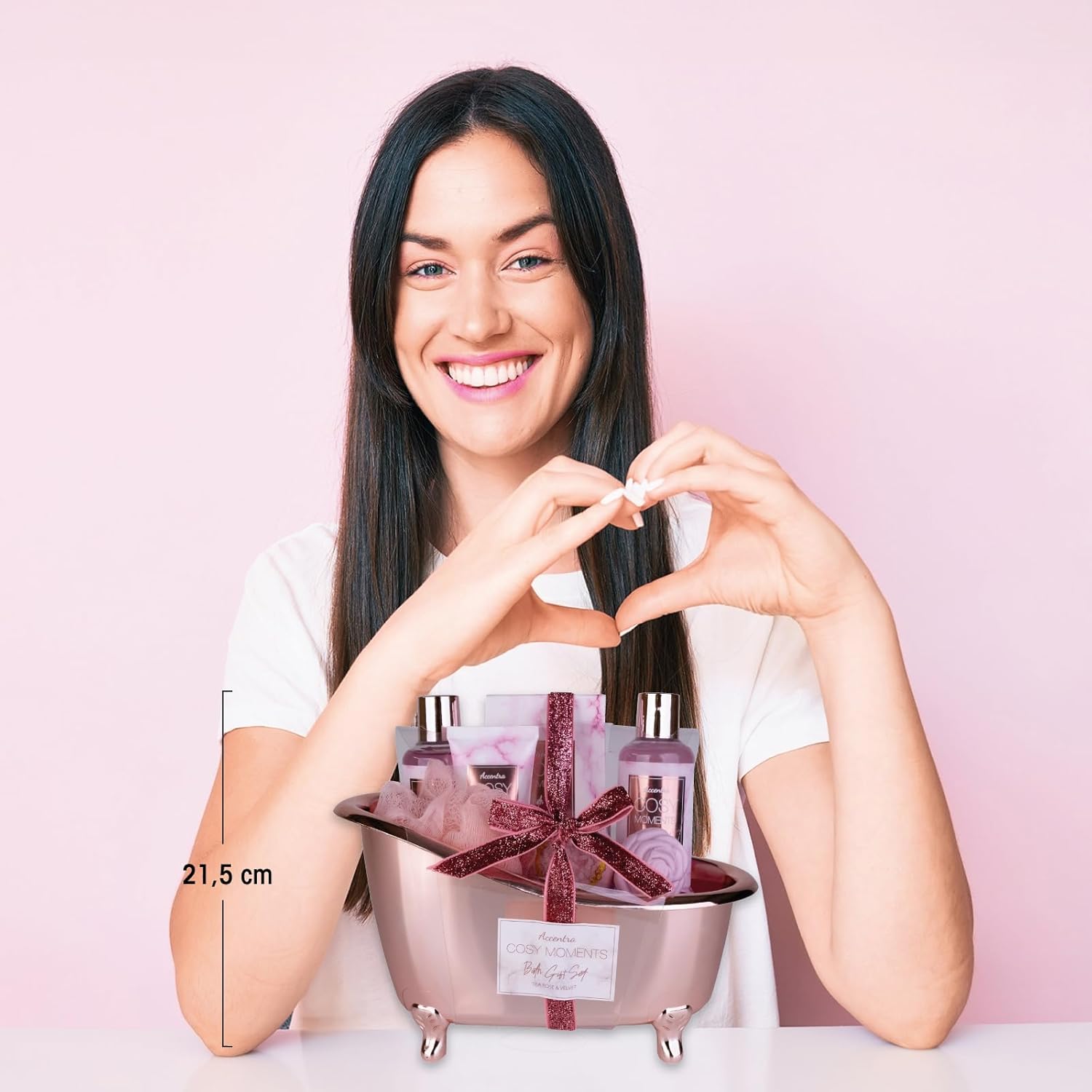 Accentra Cozy Moments Badeset, Geschenkset für Frauen mit 150 ml Duschgel, 150 ml Schaumbad, 150 g Badesalz, 90 g Badebombe, 60 ml Handcreme, 30 g Seife und 15 g Netzschwamm in glänzender Badewanne – Bild 8