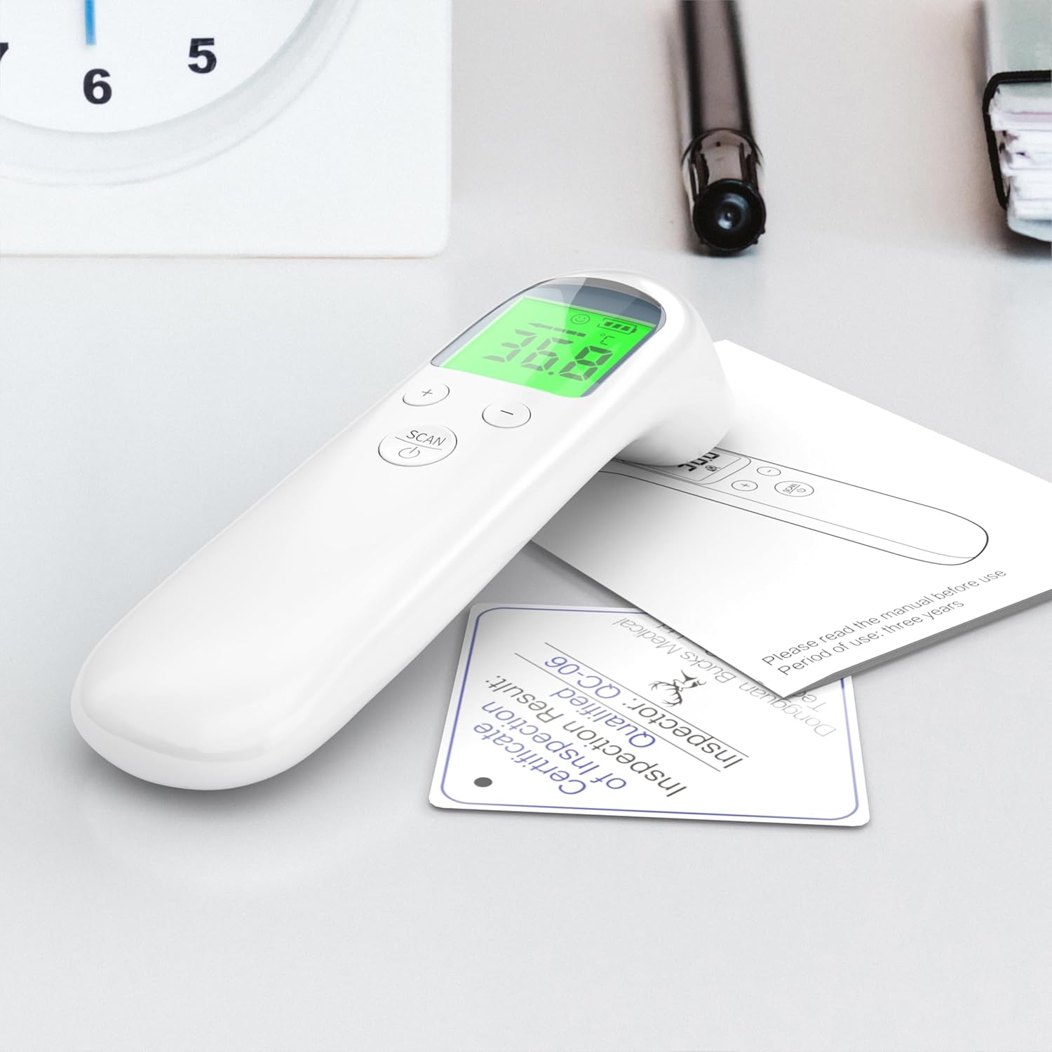 Retoo Fieberthermometer für Babys, Kinder und Erwachsene, kontaktloses Stirnthermometer, digitales Thermometer, Infrarot-Temperaturmessgerät, hygienisches LCD-Display, weiß – Bild 2