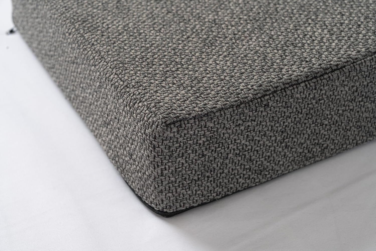 Orthopädisches Sitzkissen mit Memory-Schaum – Ergonomisches Sitzkissen Stuhl als Sitzerhöhung (10 cm Kissenhöhe) – Für Bürostuhl, Auto & Rollstuhl – Rutschfest & waschbar – Stuhlkissen 40 x 40 cm Anthrazit – Bild 2