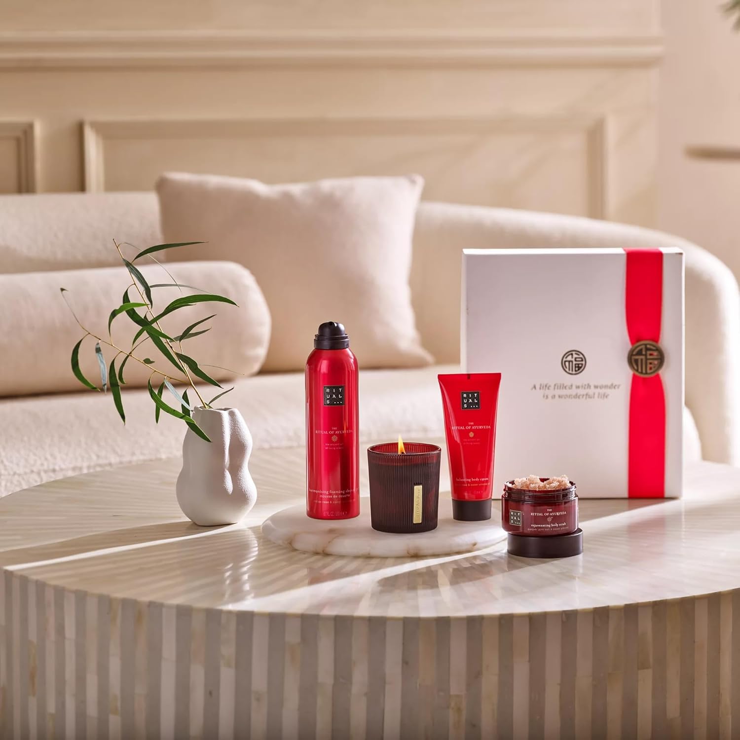 RITUALS The Ritual of Ayurveda Mittleres Geschenkset – Geschenkbox mit Körperpflegeprodukten mit indischer Rose und süßem Mandelöl – ausgleichender Duft – Bild 2