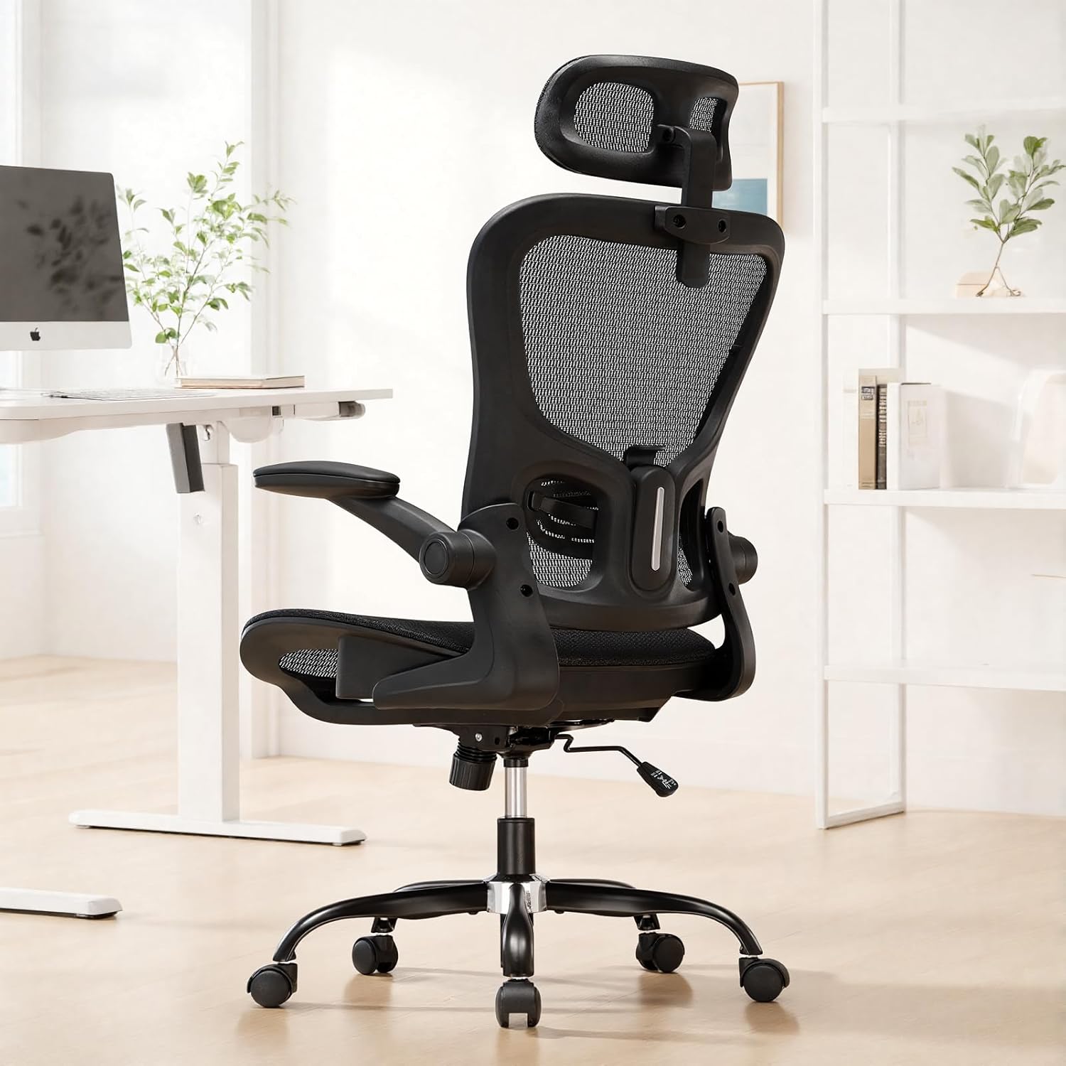 GTPLAYER Ergonomischer Bürostuhl mit verstellbarer Kopfstütze, Armlehnen, Lordosenstütze, Bürostuhl & Gaming-Stuhl, Wippfunktion, Mesh-Chefsessel, 150 kg (Schwarz) – Bild 2
