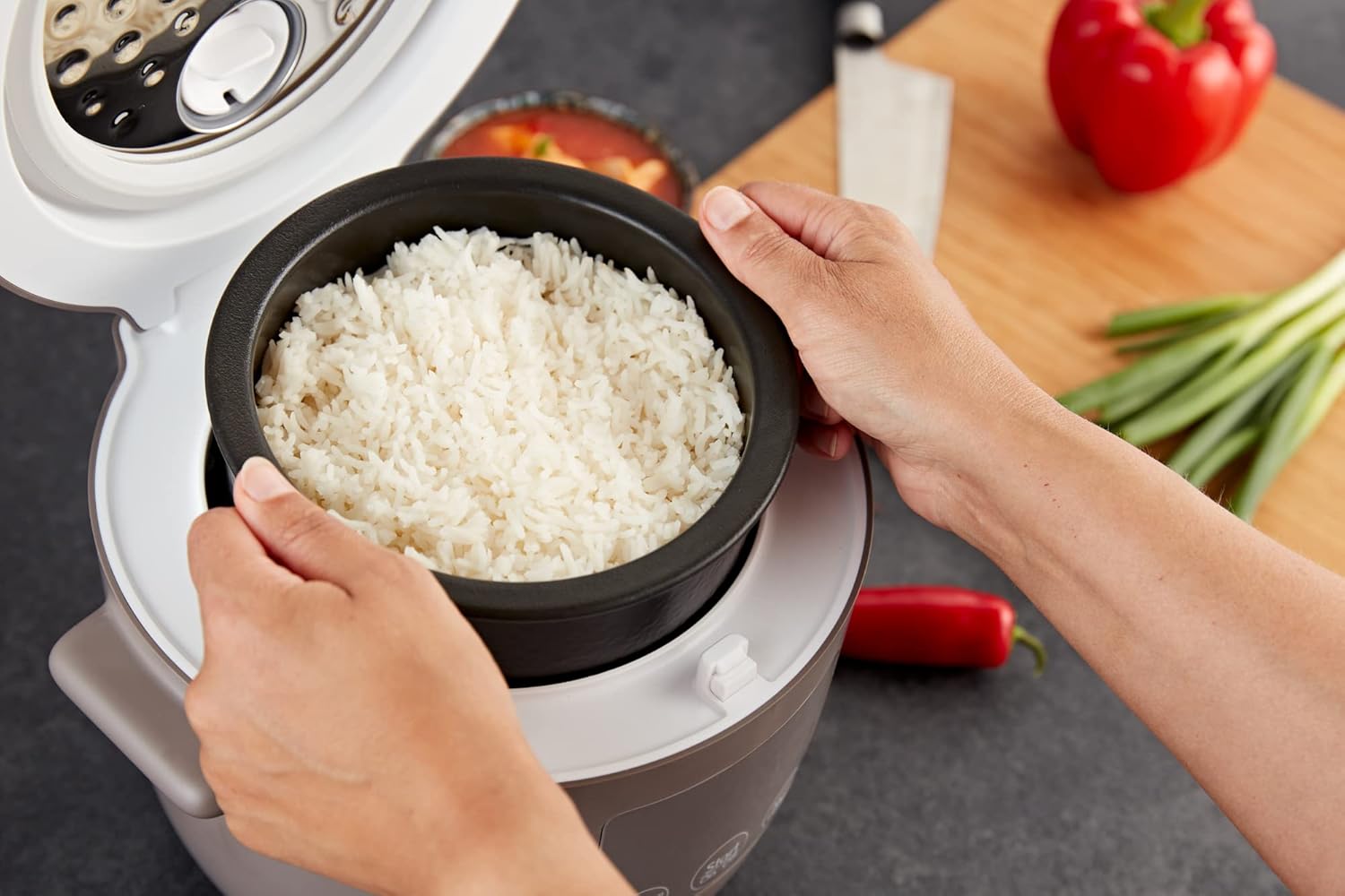 Yum Asia Tsuki Mini-Reiskocher mit Shinsei-Keramikschüssel (2,5 Tassen, 0,45 Liter), 5 Reiskochfunktionen, 2 Multicooker-Funktionen, versteckte LED-Anzeige, 220–240 V (Kieselgrau) – Bild 6