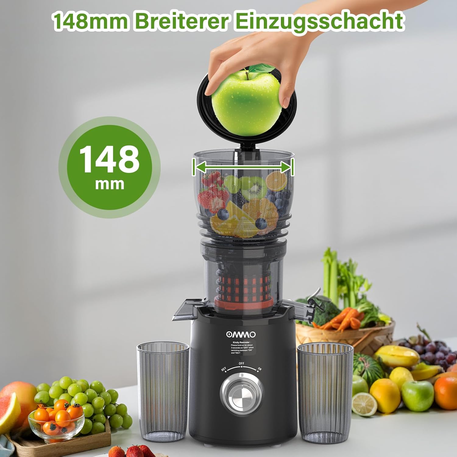 OMMO Slow Juicer, 300 W Entsafter, Gemüse- und Obst-Testsieger mit 148 mm Breite und größerem Einfüllrohr, leicht zu reinigender elektrischer Entsafter mit 2 PC-Bechern, BPA-frei, schwarz – Bild 2