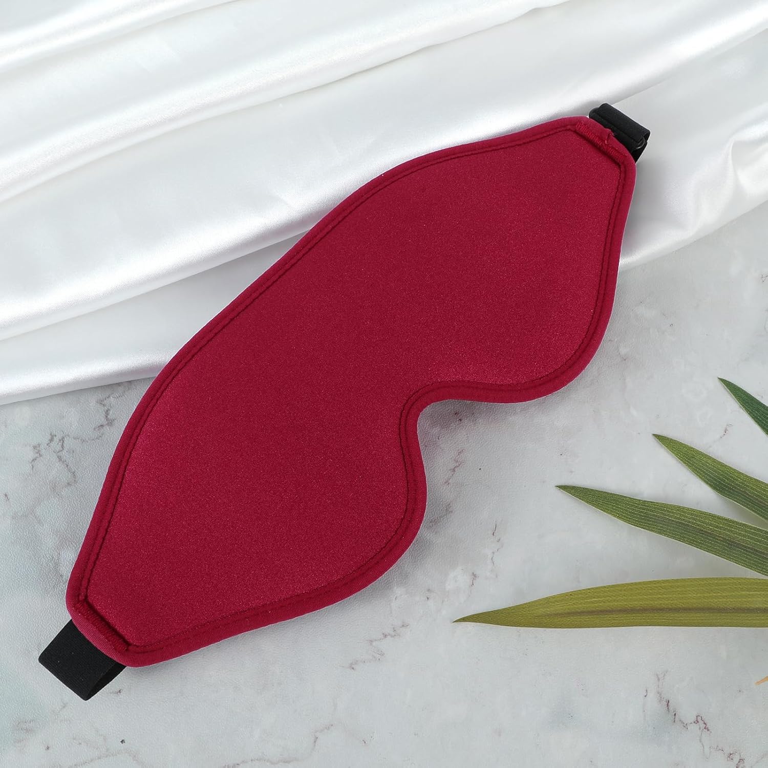 WLLHYF Schlafmaske, Augenmaske für Damen und Herren, Seide, weich, atmungsaktiv, 3D-konturierte Augenmaske zum Schlafen, Reisen, Nickerchen, blockiert Licht zum Schlafen, Augenmaske (Kastanienbraun) – Bild 7