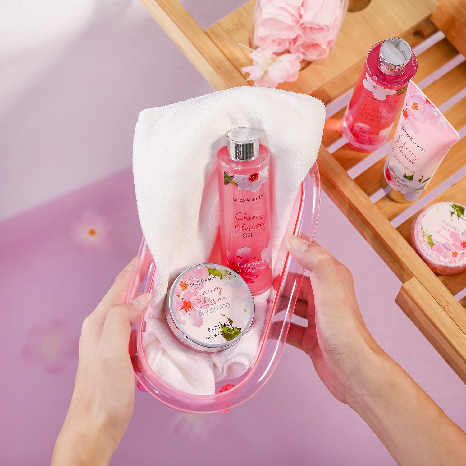 Body & Earth 8-teiliges Spa-Geschenkset für Frauen, Kirschblüten- und Jasminduft, Schaumbad, Duschgel, Badesalz, Körperlotion, Geburtstagsgeschenk, Geschenk für Frauen, Mama, Freundin, Weihnachten – Bild 7