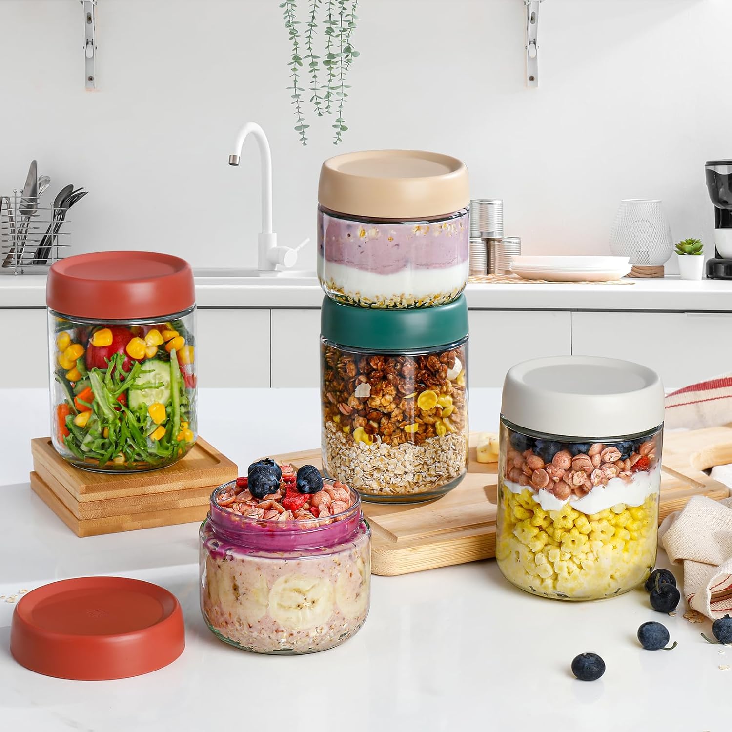 Set mit 4 Overnight-Oats-Gläsern mit Löffel und Deckel – 500-ml-Meal-Prep-Boxen aus Glas – Müslibecher zum Mitnehmen und Einmachgläser mit Schraubdeckel für Marmelade – Einmachgläser-Glasbehälter zum Einmachen und Einlegen – Bild 3