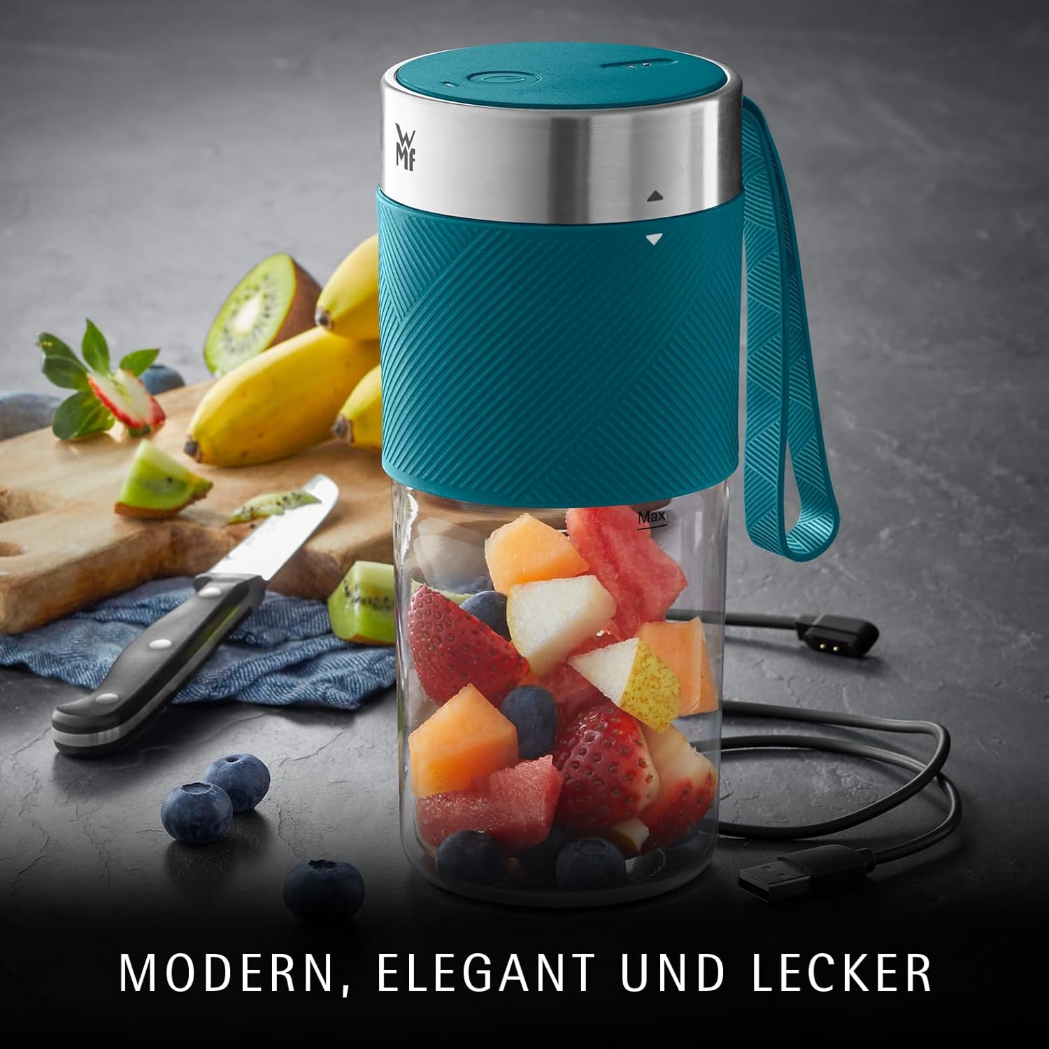 WMF Küchenminis Mix on the Go 300 ml, Mini-Mixer to Go, USB-Mixer Smoothie Maker, wiederaufladbarer persönlicher Mixer, tragbarer Mixer für Smoothies, Shakes, Petrolblau – Bild 2