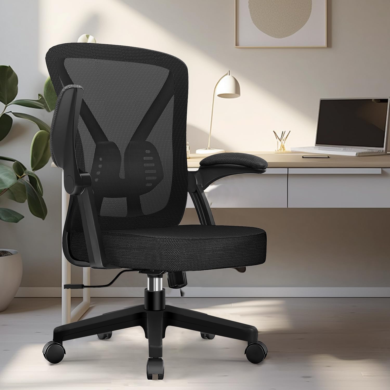 Hinonde Bürostuhl, Schreibtischstuhl mit klappbaren Armlehnen und Wippfunktion, 360° Drehstuhl, höhenverstellbarer Bürostuhl, ergonomischer Home-Office-Stuhl mit atmungsaktivem Netz, bis 150 kg – Bild 2