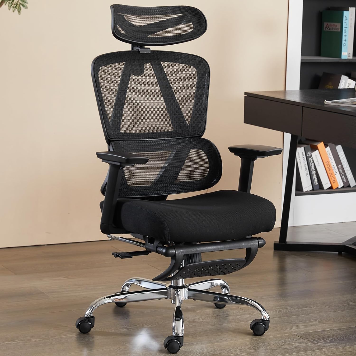 Ergonomischer Bürostuhl, Netz-Schreibtischstuhl mit Kopfstütze, Fußstütze und 3D-Armlehnen, höhenverstellbarer ergonomischer Bürostuhl, Bürostuhl mit 150 kg Tragkraft, Schwarz – Bild 2