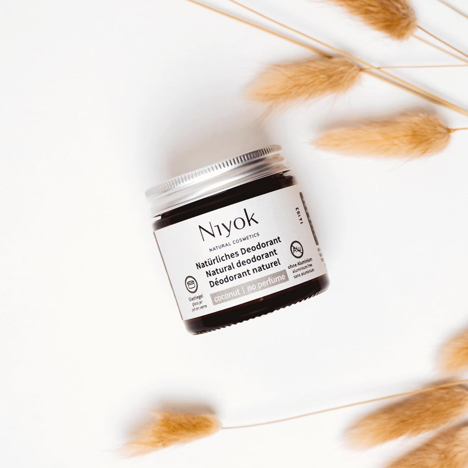 Niyok 2-in-1 Anti-Transpirant Deo-Creme „Kokosnuss ohne Parfüm“ (40 ml), natürliches Deo ohne Aluminium, 24 Stunden Schutz vor Geruch und Schweiß, Deo-Creme Sensitiv, Kokosnussöl-Deodorant – Bild 7