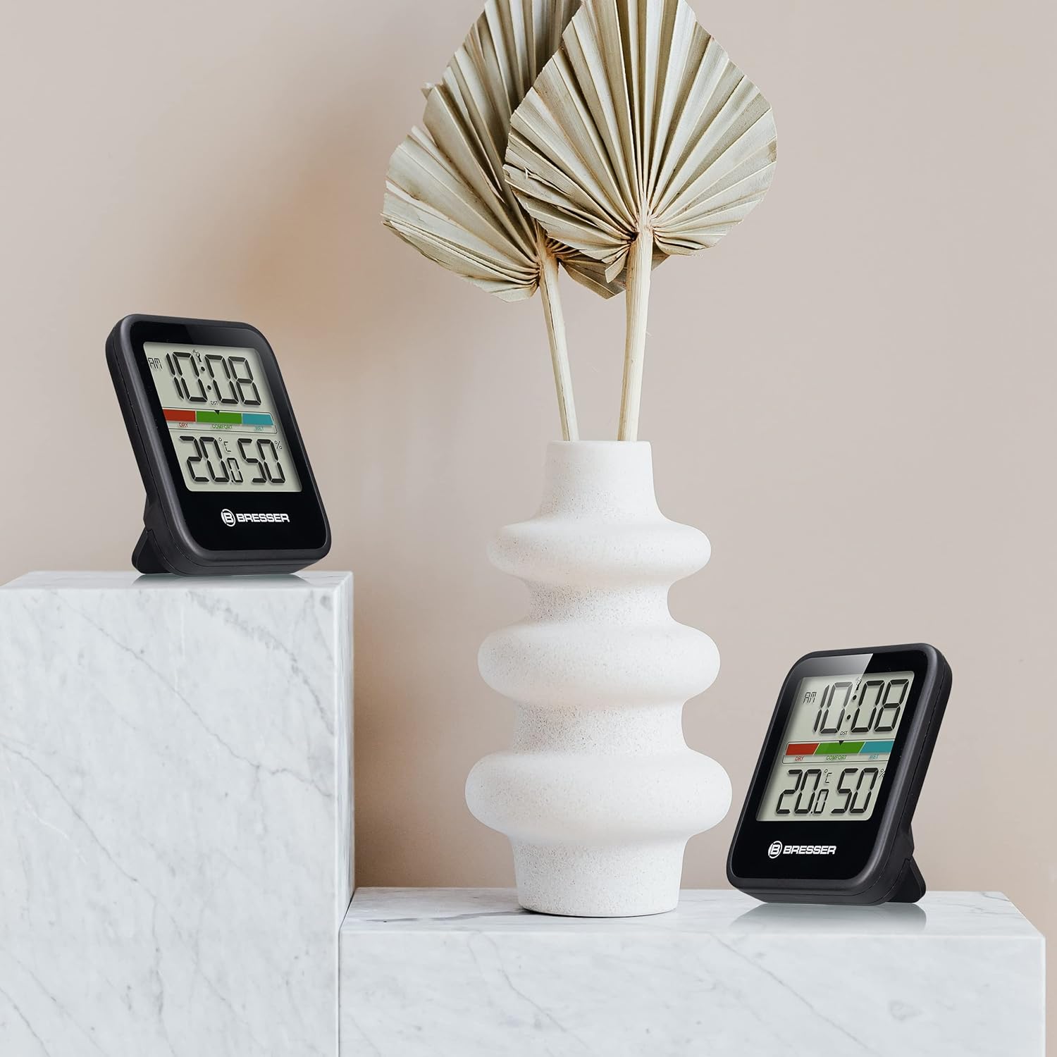 Bresser Thermometer Hygrometer Klimamonitor 3er Set zum Aufstellen oder zur Wandmontage mit farbigem Raumklimaindikator – 7,2 x 1,6 x 8 cm, Schwarz – Bild 6