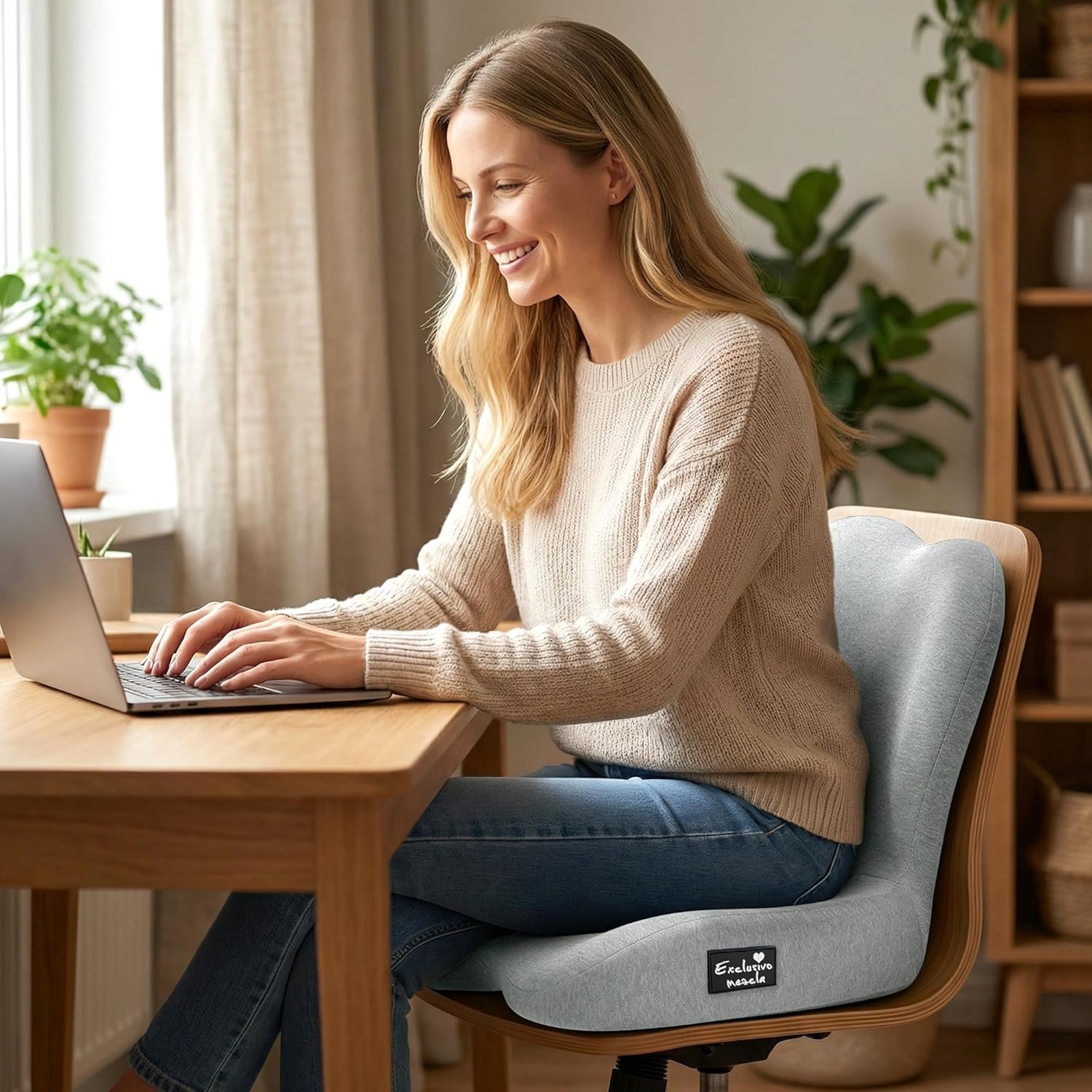 Exclusivo Mezcla Memory-Schaum-Rücken- und Sitzkissen, ergonomisches Lendenkissen für Bürostuhl und Autositz, rutschfester Sitzbezug zur Linderung von Steißbeinschmerzen und Rückenunterstützung, hellgrau – Bild 5