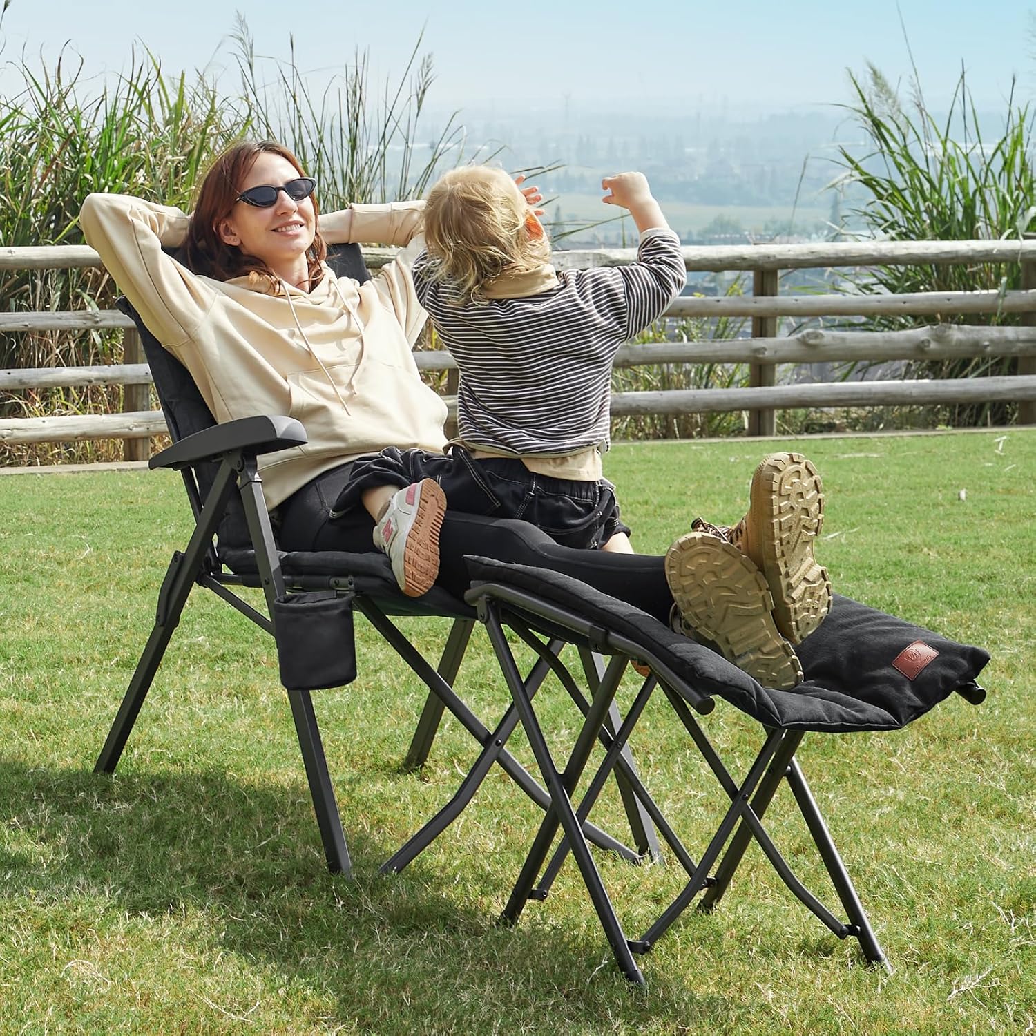 EVER ADVANCED Fußhocker, Fußstütze, klappbarer Klapphocker mit einer Höhe von 47 cm, Klapphocker, gepolsterte Fußstütze für Sessel, Garten- und Balkonstuhl – Bild 2