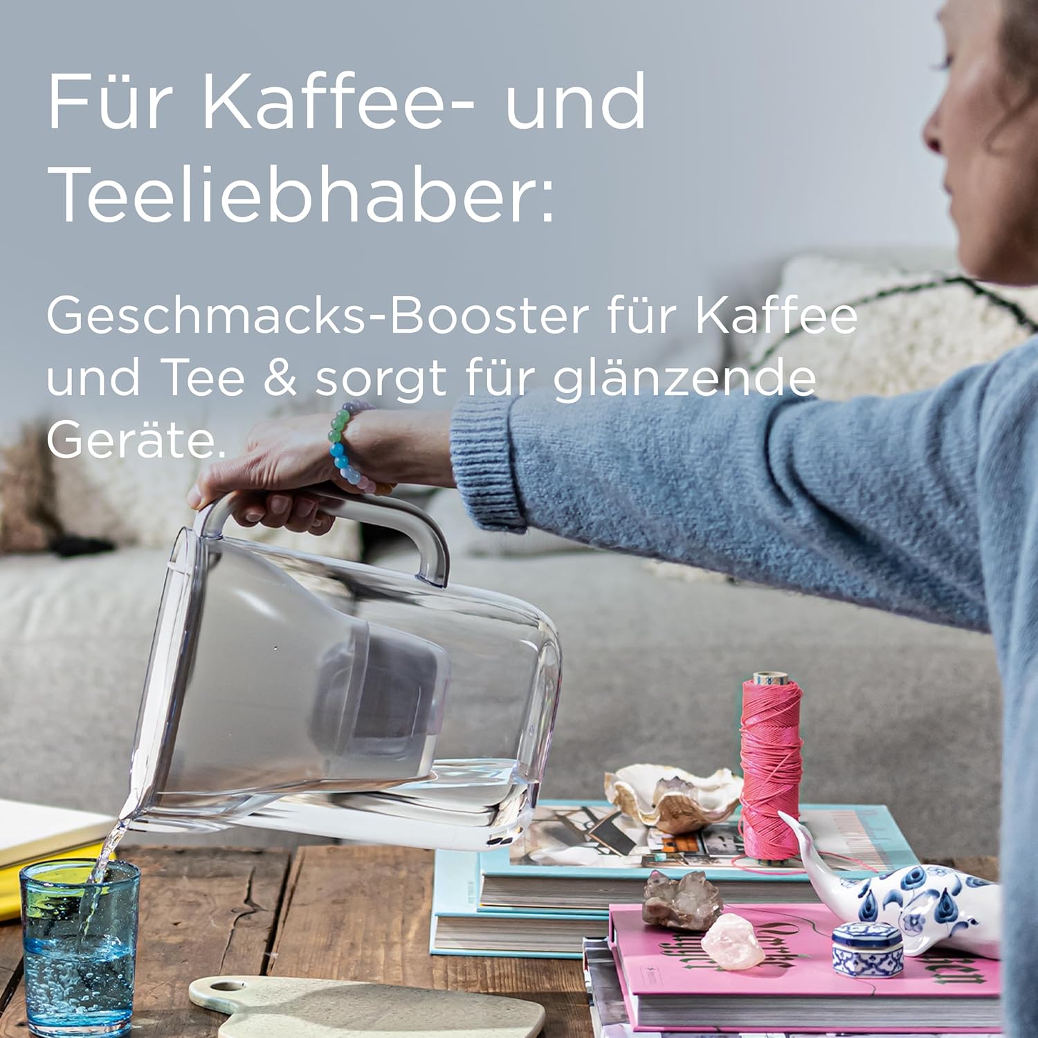 BRITA Style Essential XL Wasserfilterkanne Steinblau (3,6 l), inklusive 1x Maxtra Pro Extra Kalkschutz, große Filterkanne mit Smart Light LED & Klappdeckel, filtert Verunreinigungen & mehr – Bild 4