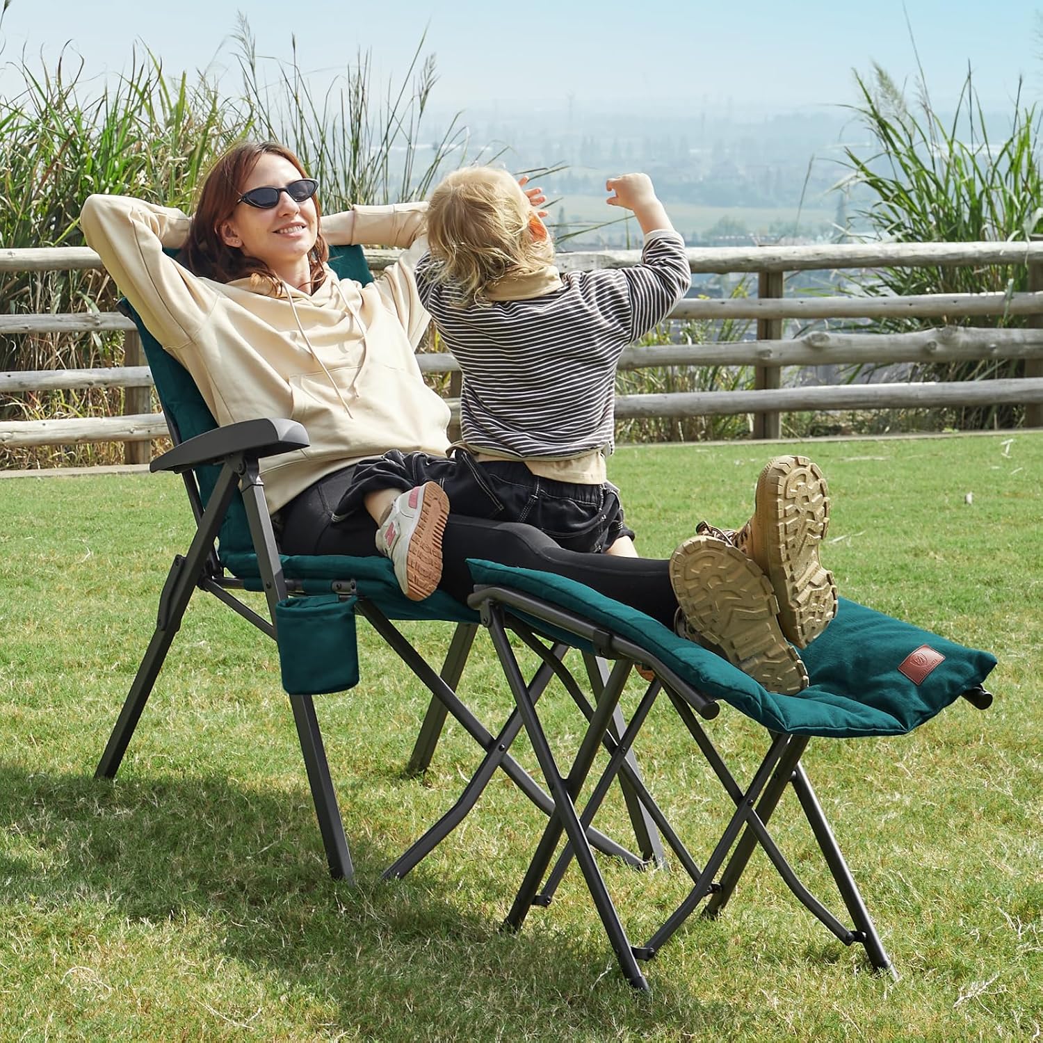 EVER ADVANCED Fußhocker, Fußstütze, klappbarer Klapphocker mit einer Höhe von 47 cm, Klapphocker, gepolsterte Fußstütze für Sessel, Garten- und Balkonstuhl – Bild 2