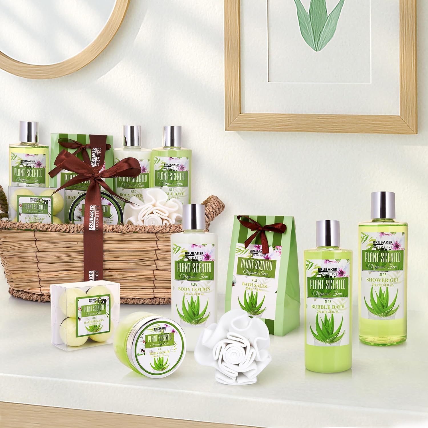 Brubaker Cosmetics Bade- und Duschset – Duft Aprikose, Granatapfel und Aloe Vera – 11-teiliges Geschenkset im Weidenkorb – Bild 2