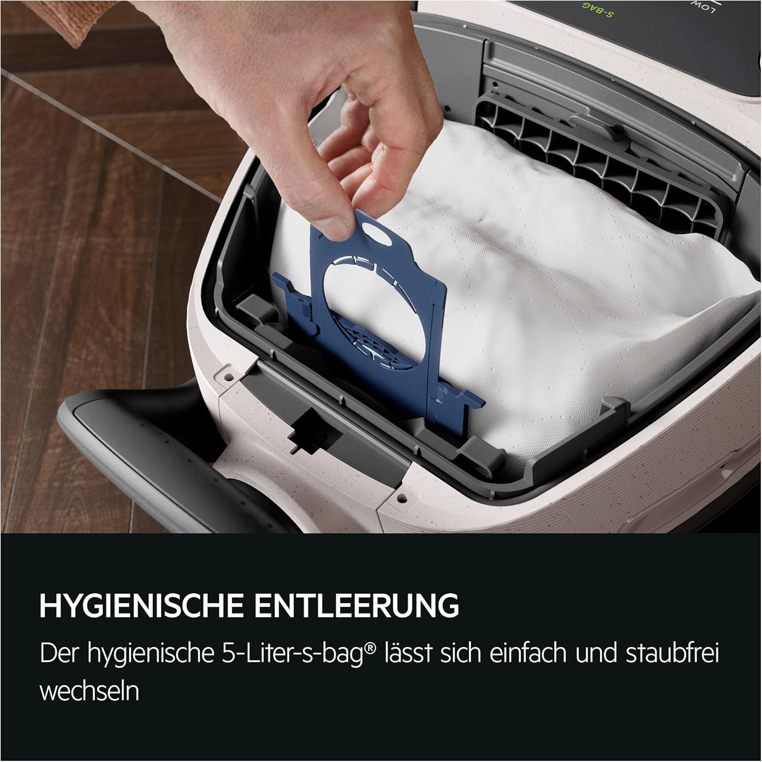 AEG Ultimate 8000 Staubsauger mit Beutel, Testsieger der Stiftung Warentest, hohe Saugleistung, Auto-Modus, alle Böden, 48 % recycelter Kunststoff, 3-in-1-Düse, HEPA-Filtration, 12 m, LED-Licht, AB81U1SW – Bild 11