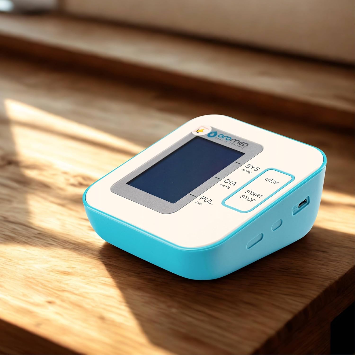 OROMED ORO-N3 Kompaktes USB-Blutdruckmessgerät für den Oberarm, elektronisch mit FUZZY-Logik, Arrhythmie-Erkennung, LCD-Display, 2 x 120 Speicher, automatische Abschaltung, inklusive Netzteil – Bild 4