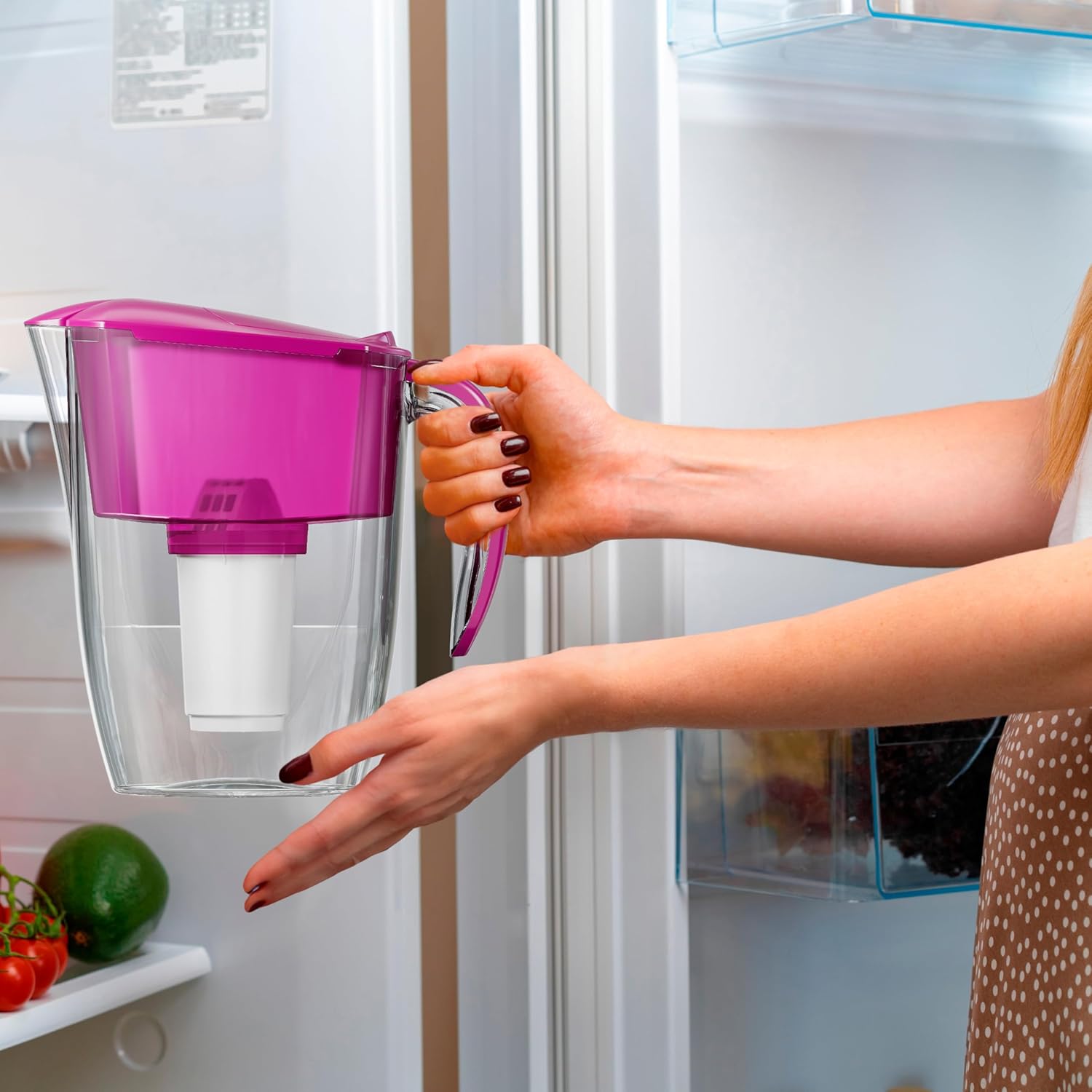 AQUAPHOR Smile Cyclamen Wasserfilter inkl. 1 A5 Filter mit Magnesium I Reduziert Kalk und Chlor I Karaffe für 2,9 LI Kompakter & leichter Wasserfilter I Tischwasserfilter I Passt in die Kühlschranktür – Bild 5