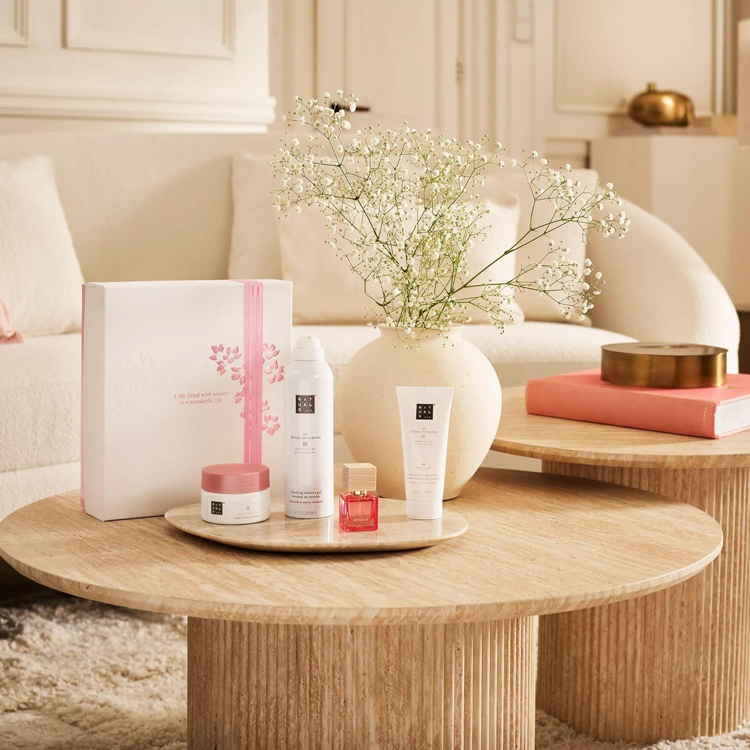 RITUALS The Ritual of Sakura Geschenkset Medium – Geschenkbox mit Körperpflegeprodukten mit Reismilch und Kirschblüten – Bild 2