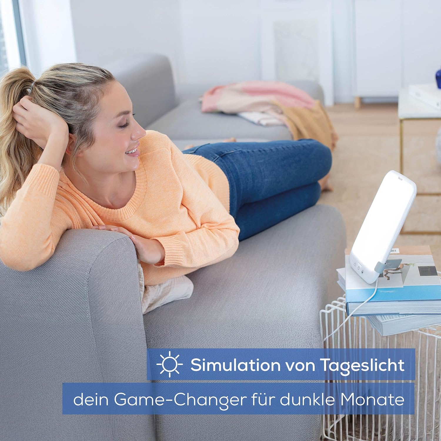 Beurer TL 35 Simulations-Tageslichtlampe mit 3 Farbtemperaturen für einen geregelten Tag-/Nachtrhythmus, 10000 Lux, medizinisches Gerät, abnehmbarer Sockel, mit Dimmschalter, weiß – Bild 2