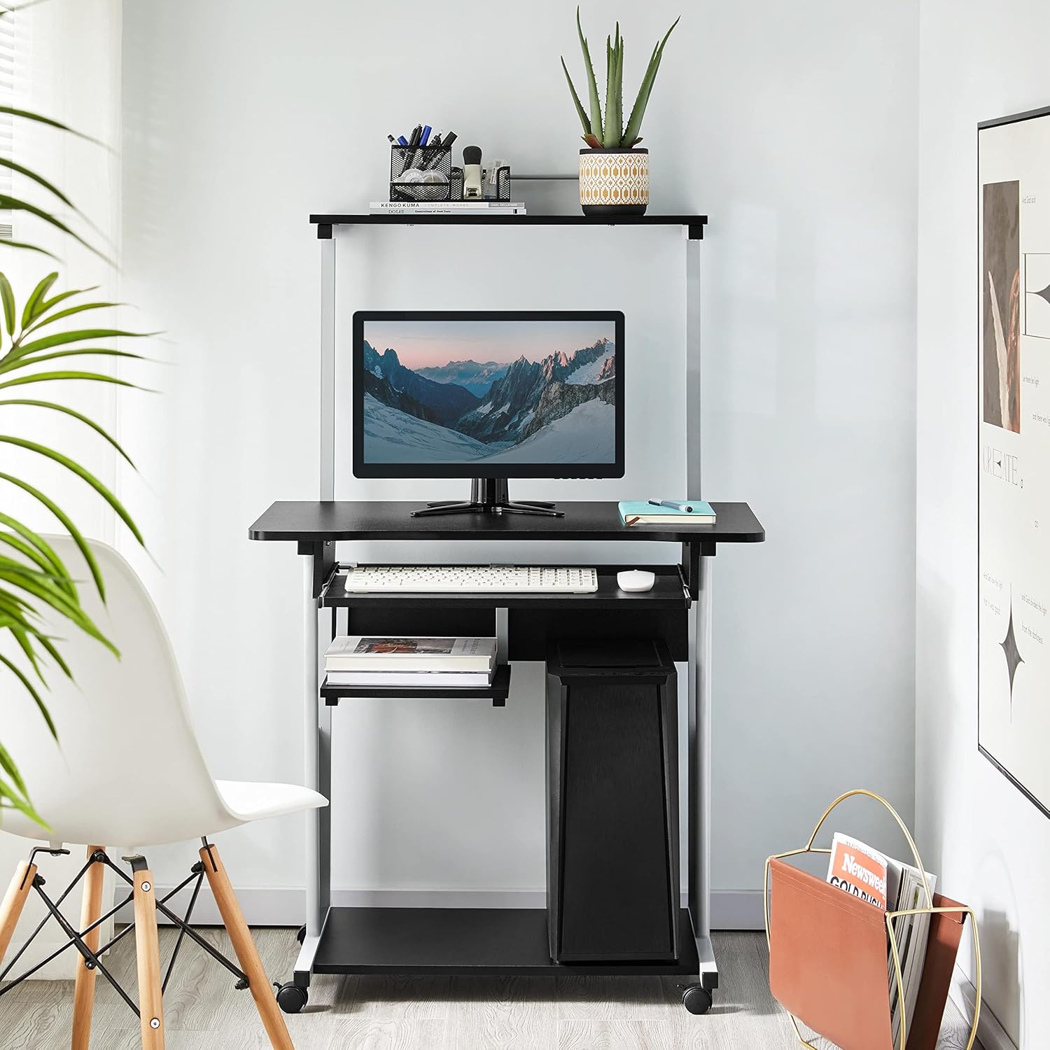 Yaheetech Kleiner Schreibtisch, 80 cm breit, Vintage Computertisch im Industriedesign mit Rollen & Ablage, PC-Tisch mit Tastaturfach aus Holz und Metall, Schwarz – Bild 4