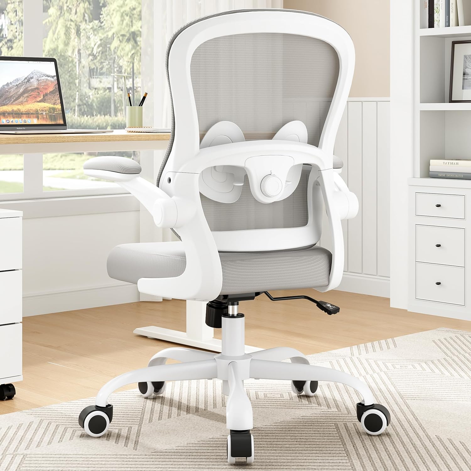 Farini Ergonomischer Roll-Computerstuhl aus Netzstoff mit verstellbarer Lendenwirbelstütze und aufklappbaren Armlehnen – Chefschreibtischstuhl, drehbarer Bürostuhl für das Heimbüro – Bild 2
