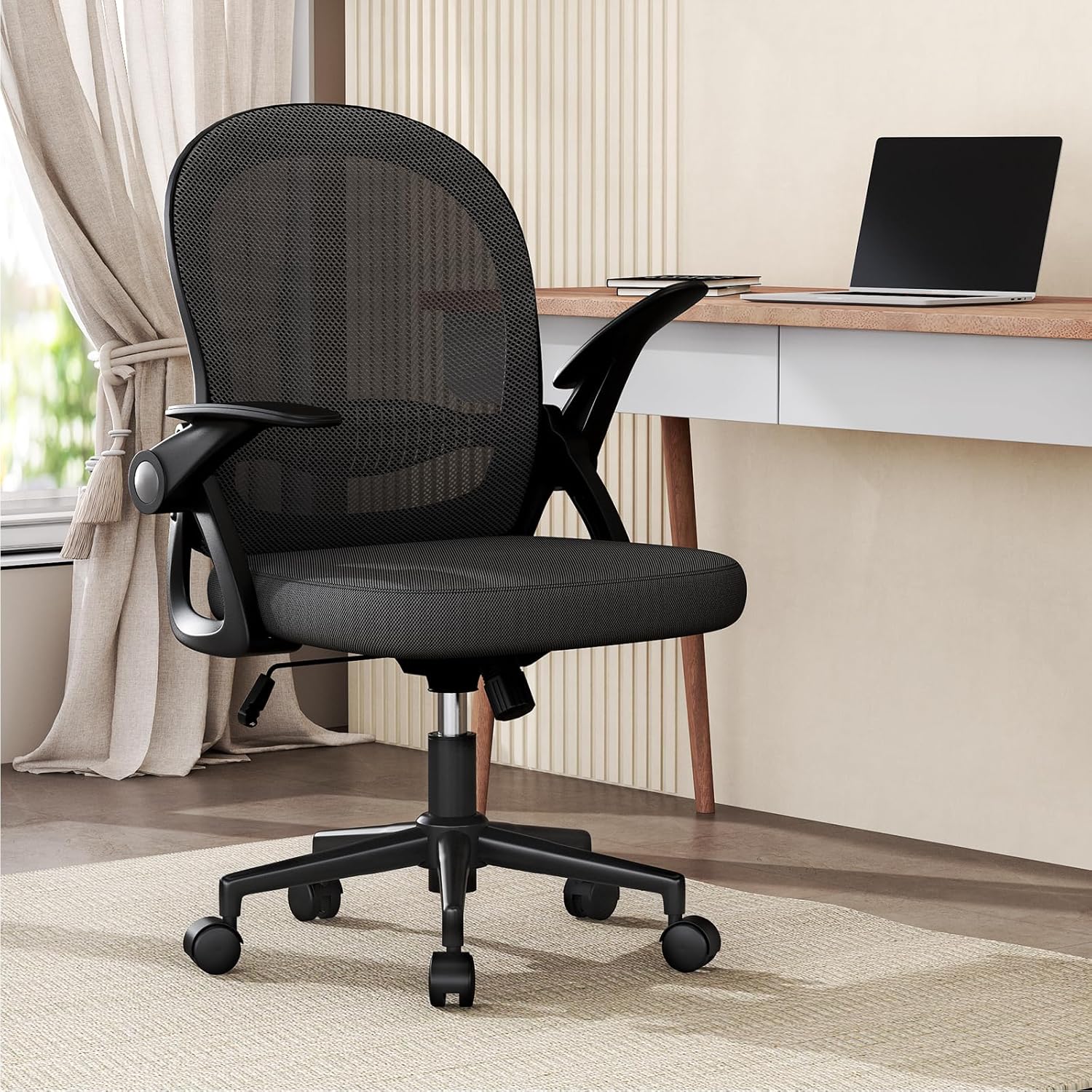 naspaluro Bürostuhl, ergonomischer Schreibtischstuhl mit atmungsaktiver Netzpolsterung, klappbare Armlehnen, höhenverstellbarer Computerstuhl, leichter Stuhl, 360°-Drehstuhl, schwarz – Bild 2