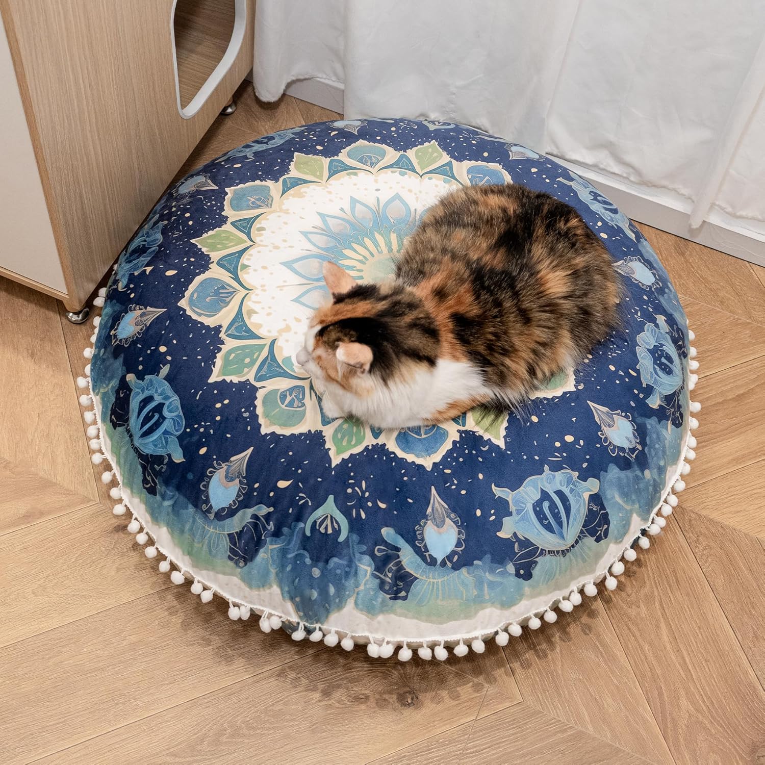 Meditations-Bodenkissen, rundes Sitzkissen mit waschbarem und abnehmbarem Bezug, 80 cm großes ergonomisches Yogakissen mit Pompon-Dekoration, für drinnen und draußen, grün – Bild 7