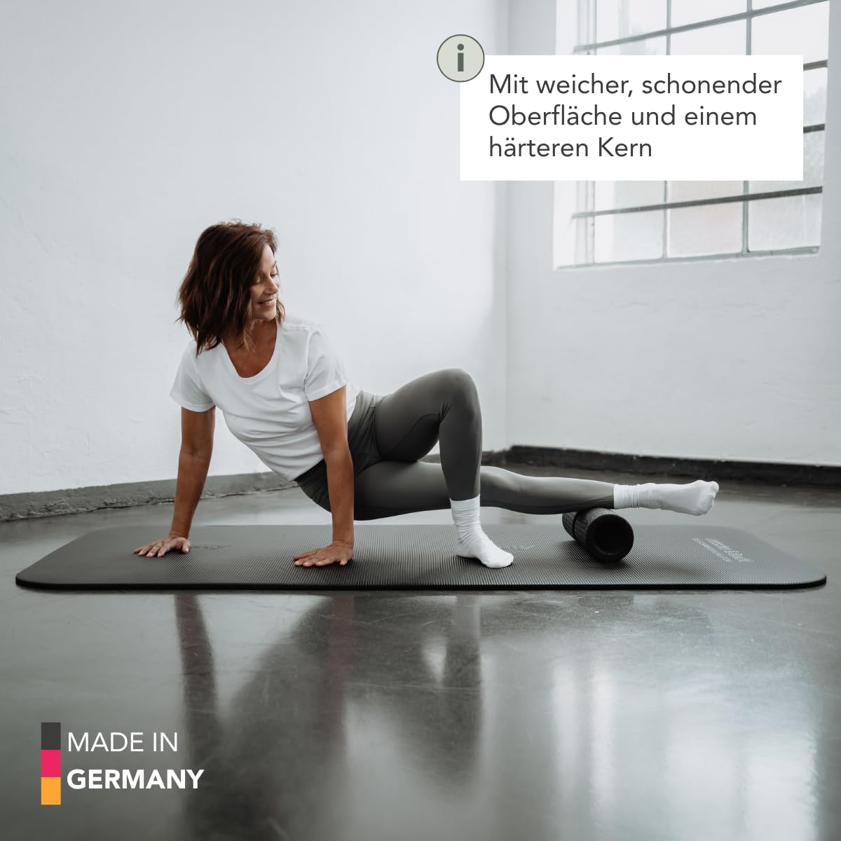 Liebscher & Bracht FAYO Faszienrolle mit kreisförmiger Rille, Faszienball für Yoga, Training und Selbstmassage – Bild 3