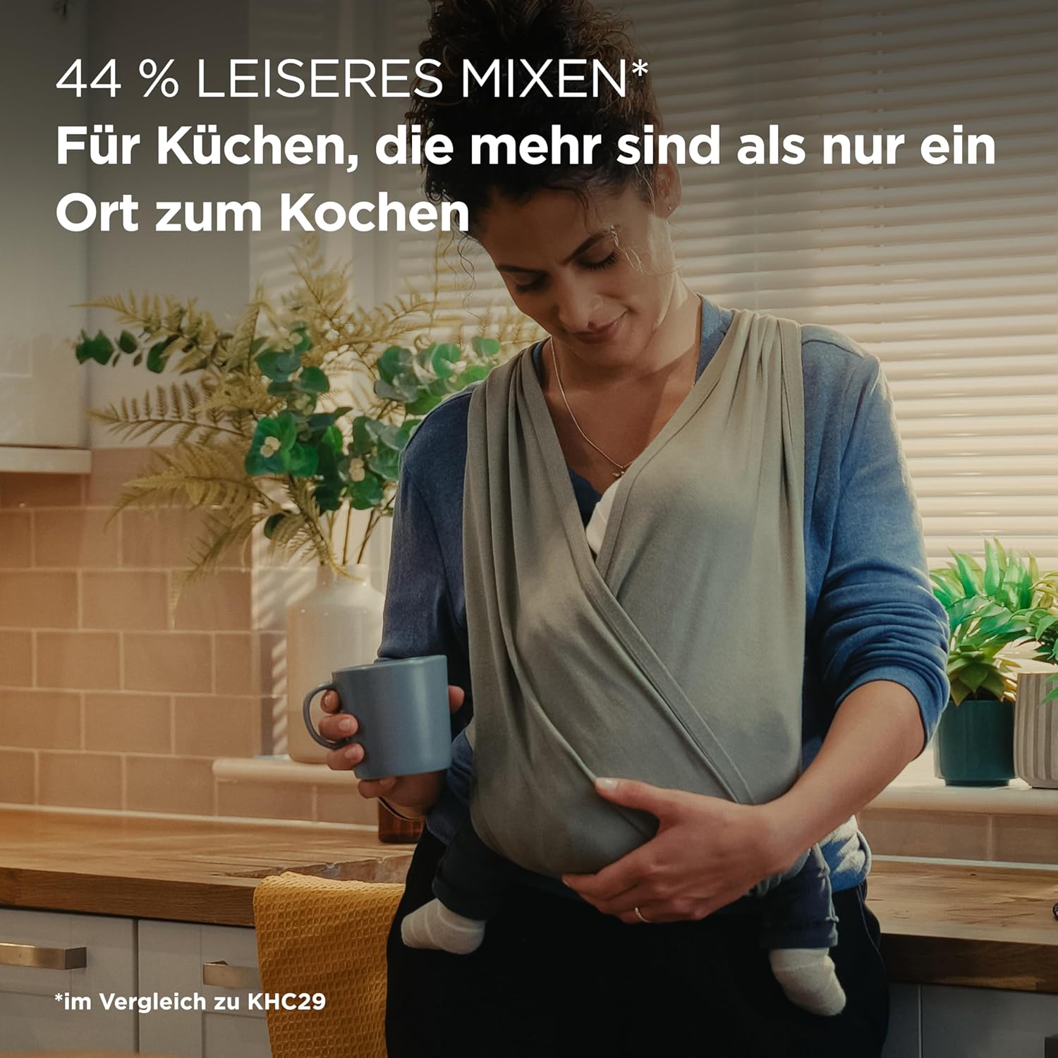 Kenwood Multi Tasker – Küchenmaschine mit Standmixer-Aufsatz, 1000-W-Motor, 44 % leise*, 4,3-l-Schüssel (1,7 kg Teig), 7 Ebenen, Rührarmlift, Zubehörfach, Spritzschutz, Weiß – Bild 3