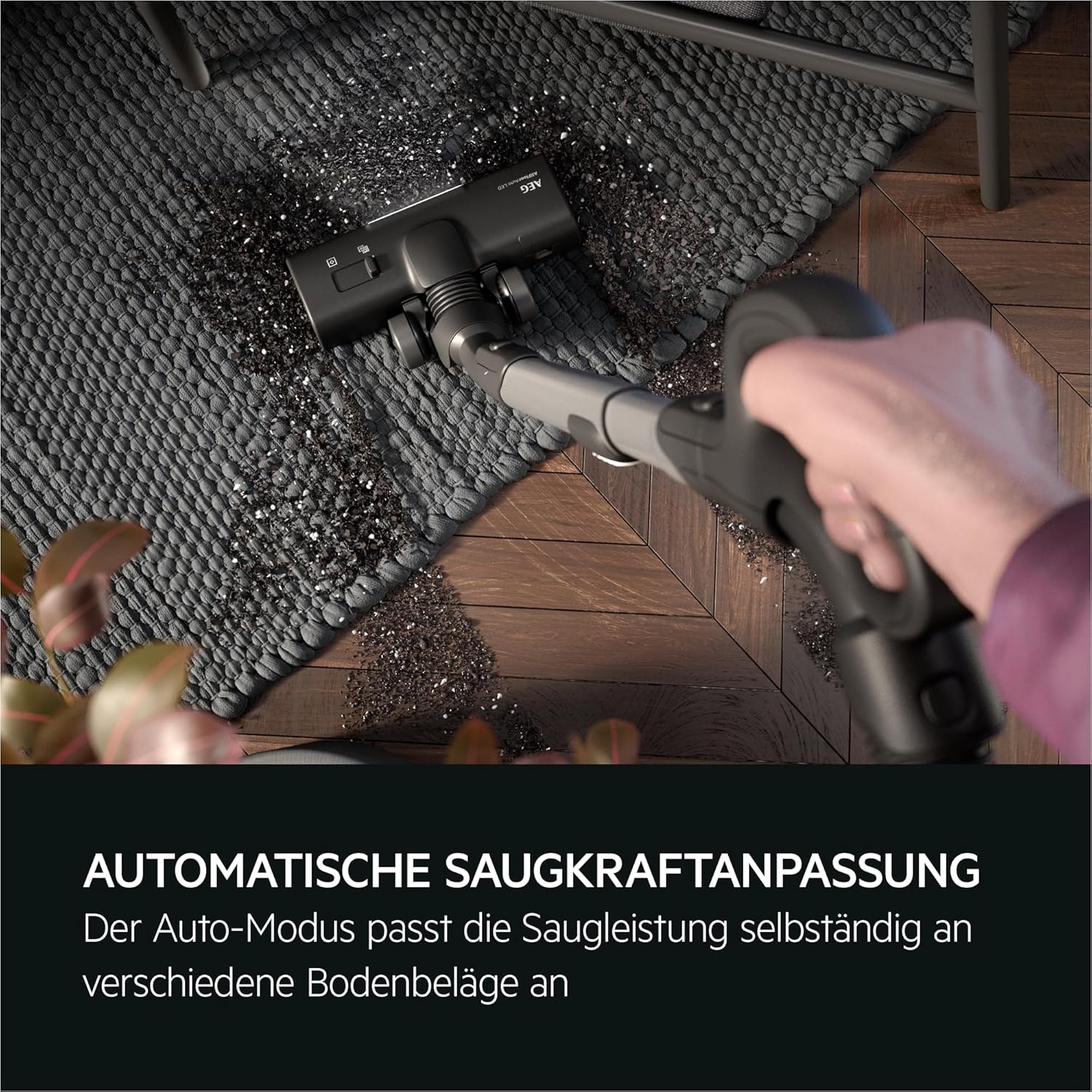AEG Ultimate 8000 Staubsauger mit Beutel, Testsieger der Stiftung Warentest, hohe Saugleistung, Auto-Modus, alle Böden, 48 % recycelter Kunststoff, 3-in-1-Düse, HEPA-Filtration, 12 m, LED-Licht, AB81U1SW – Bild 5