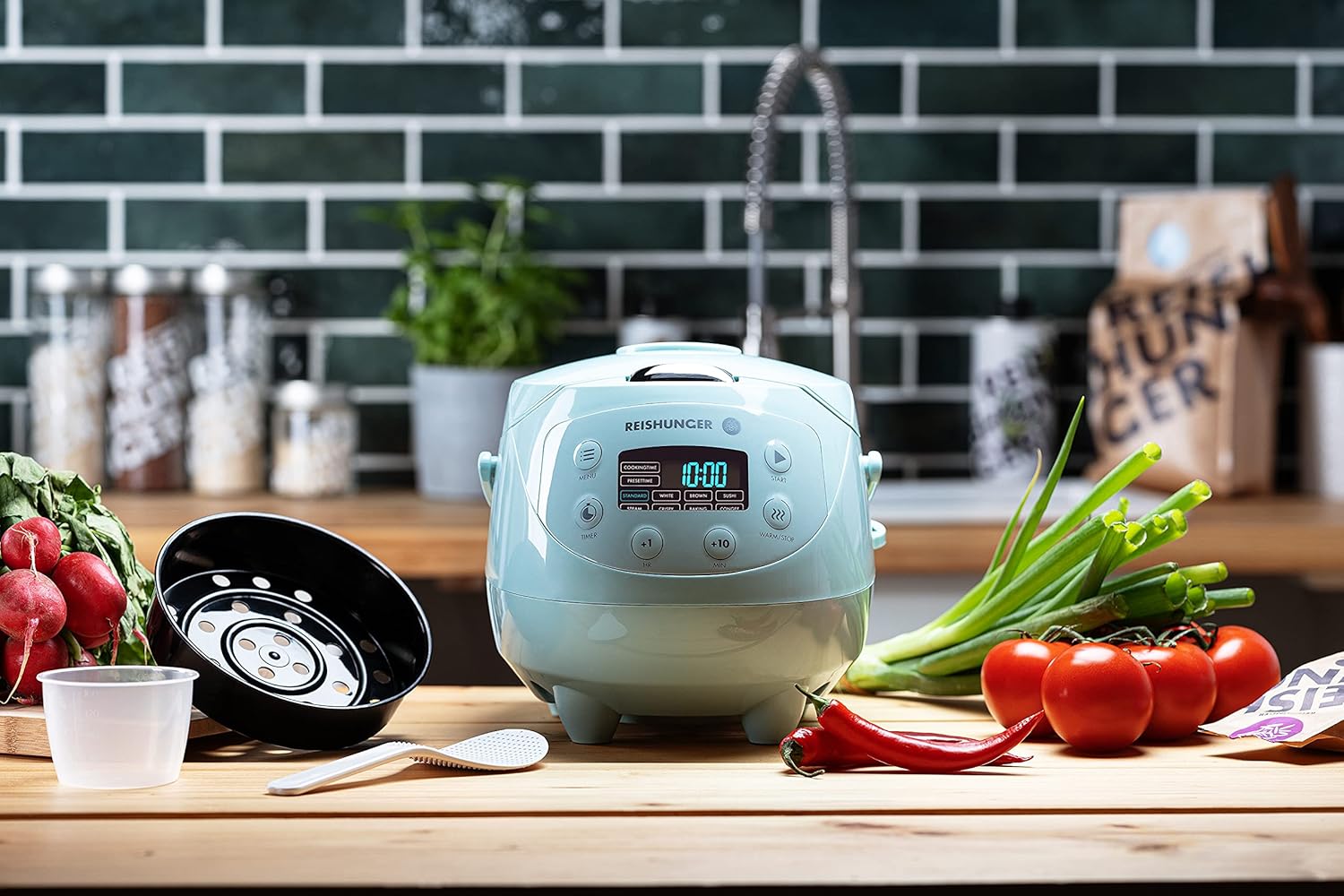 Reishunger Digitaler Reiskocher 0,6L, 350W, 220V Mehrzweckkocher mit 8 Programmen, 7-Phasen-Technologie, Premium-Innentopf, Timer und Warmhaltefunktion – Reis für bis zu 3 Personen | Warmhaltefunktion, Timer und Premium-Topf – kleiner Multikocher und Dampfgarer – 8 Programme, 7-Phasen-Technologie – Bild 2
